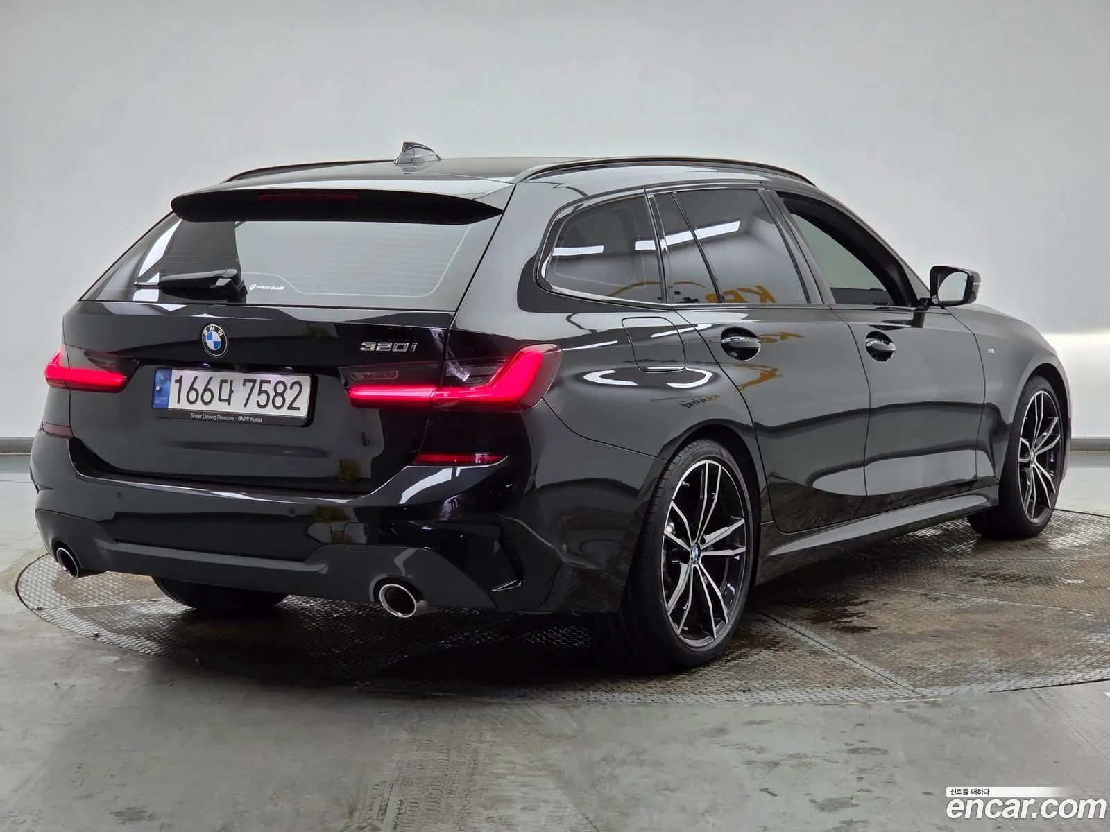 BMW 3 Series 2022 — 10
