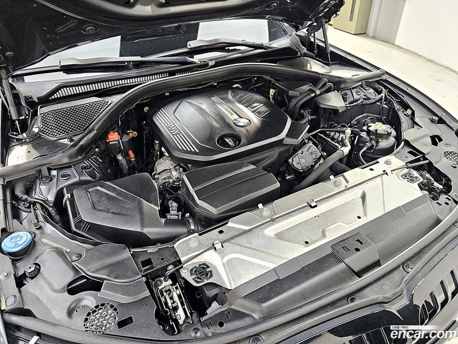 BMW 3 Series 2019 — 11