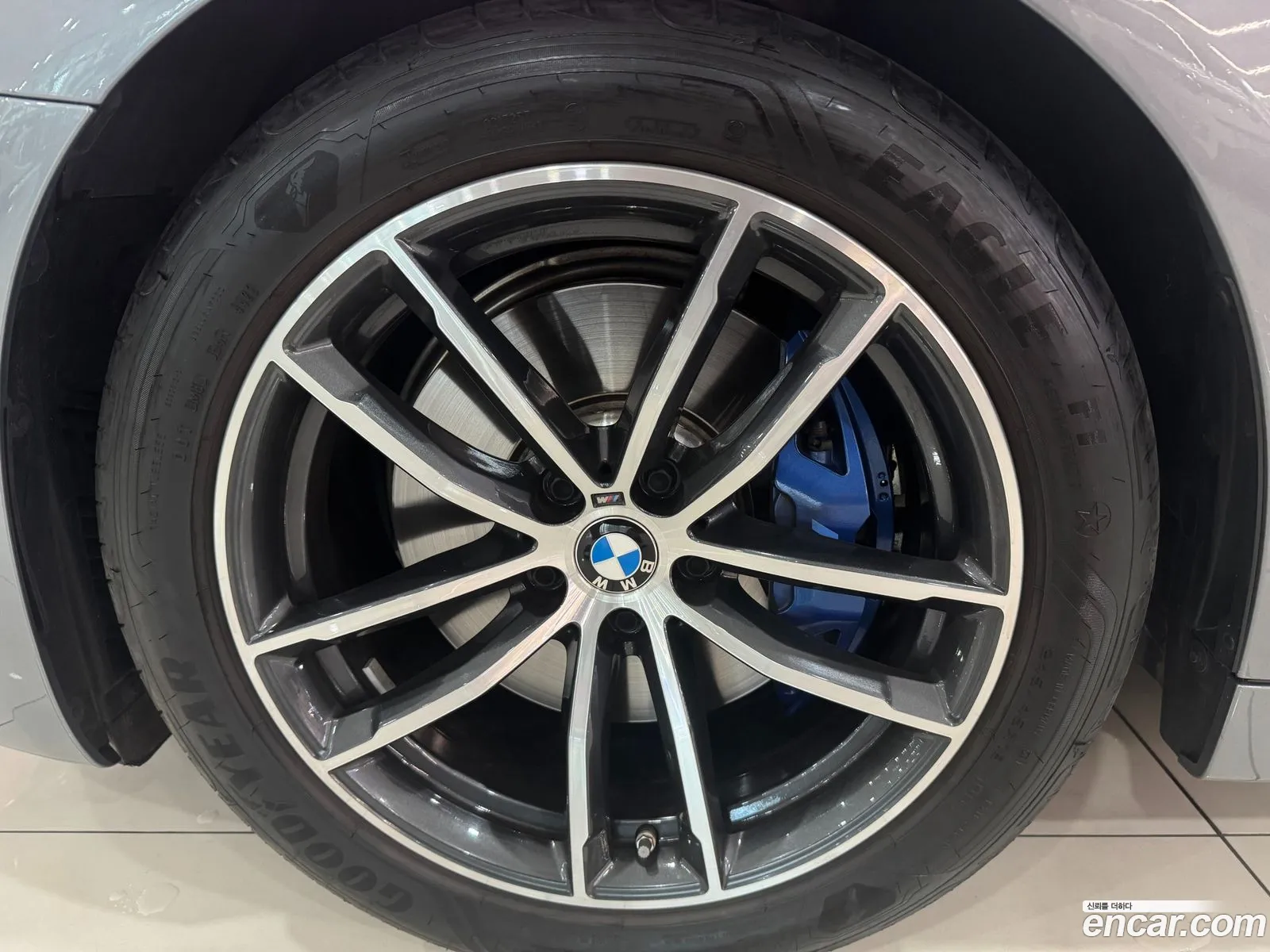 BMW 5 Series 2023 — 6
