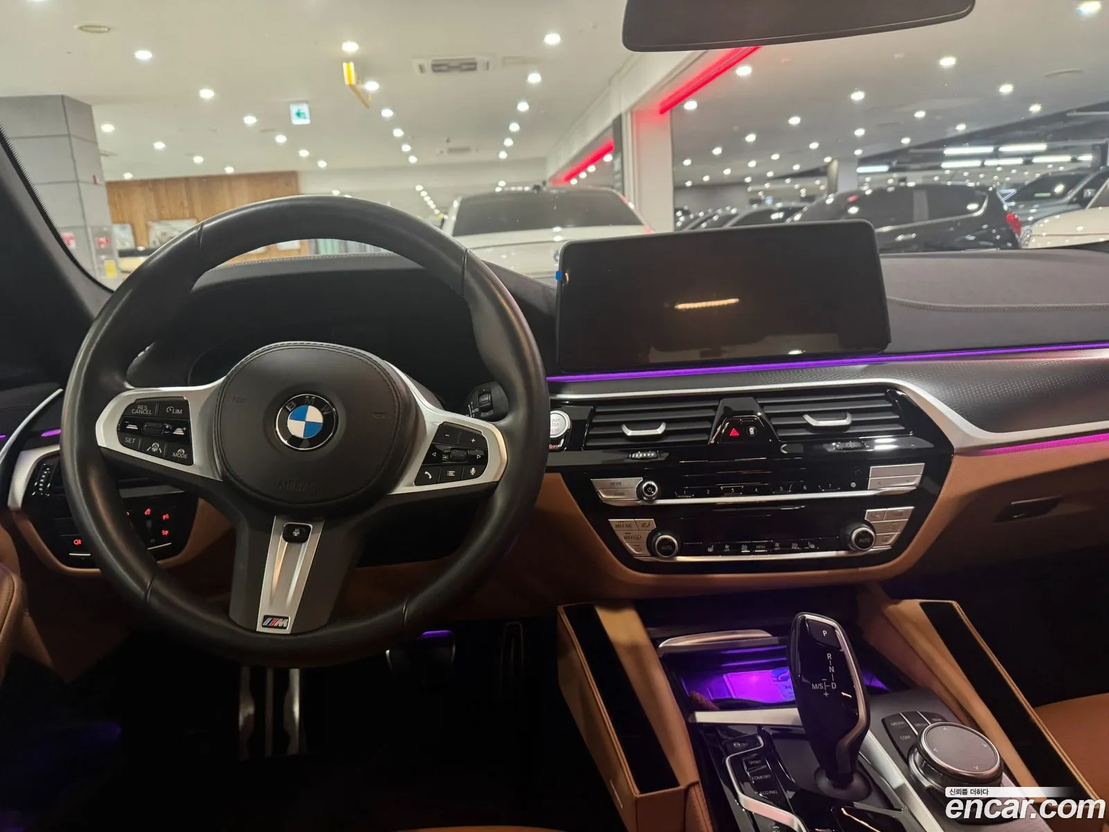 BMW 5 Series 2023 — 8