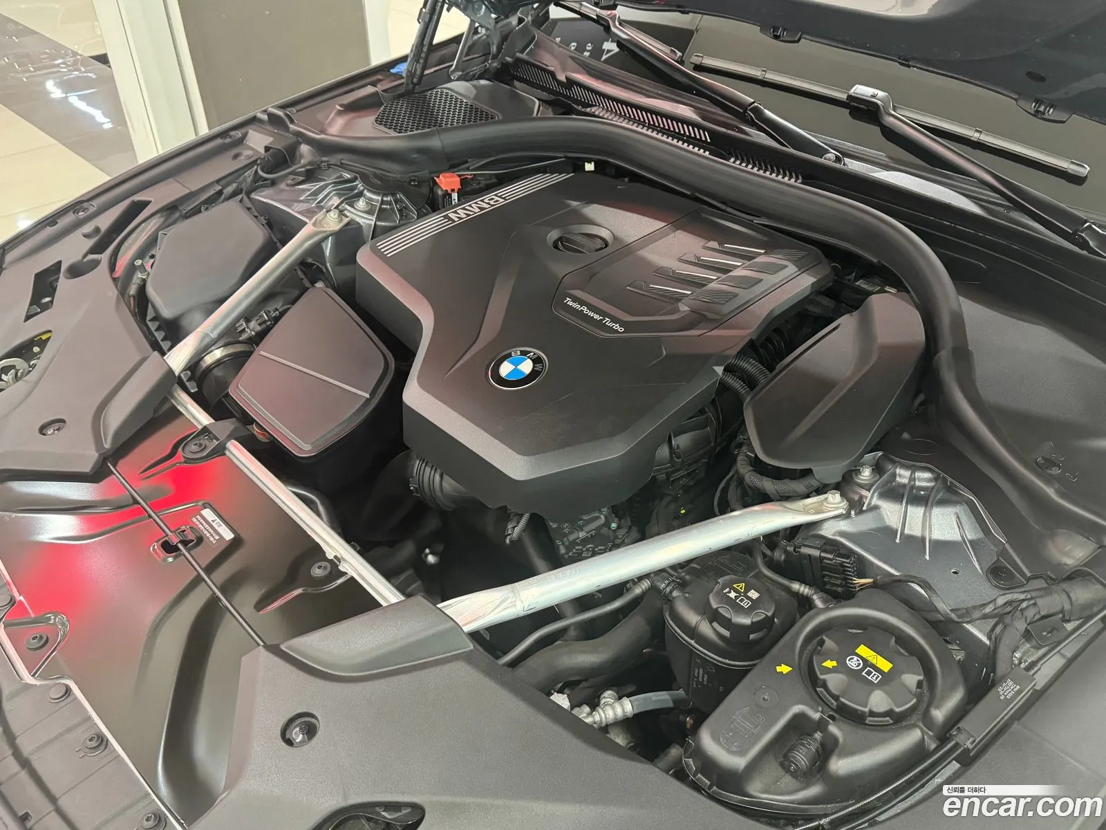 BMW 5 Series 2023 — 14