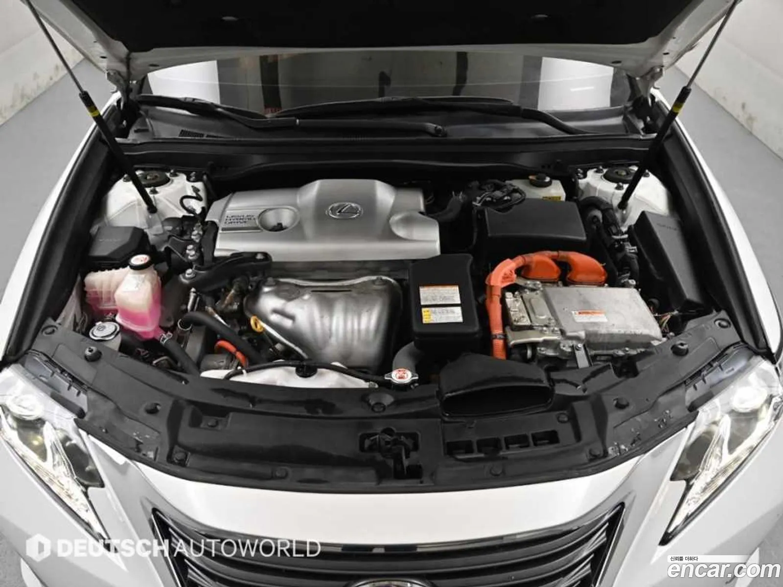 Lexus ES300h