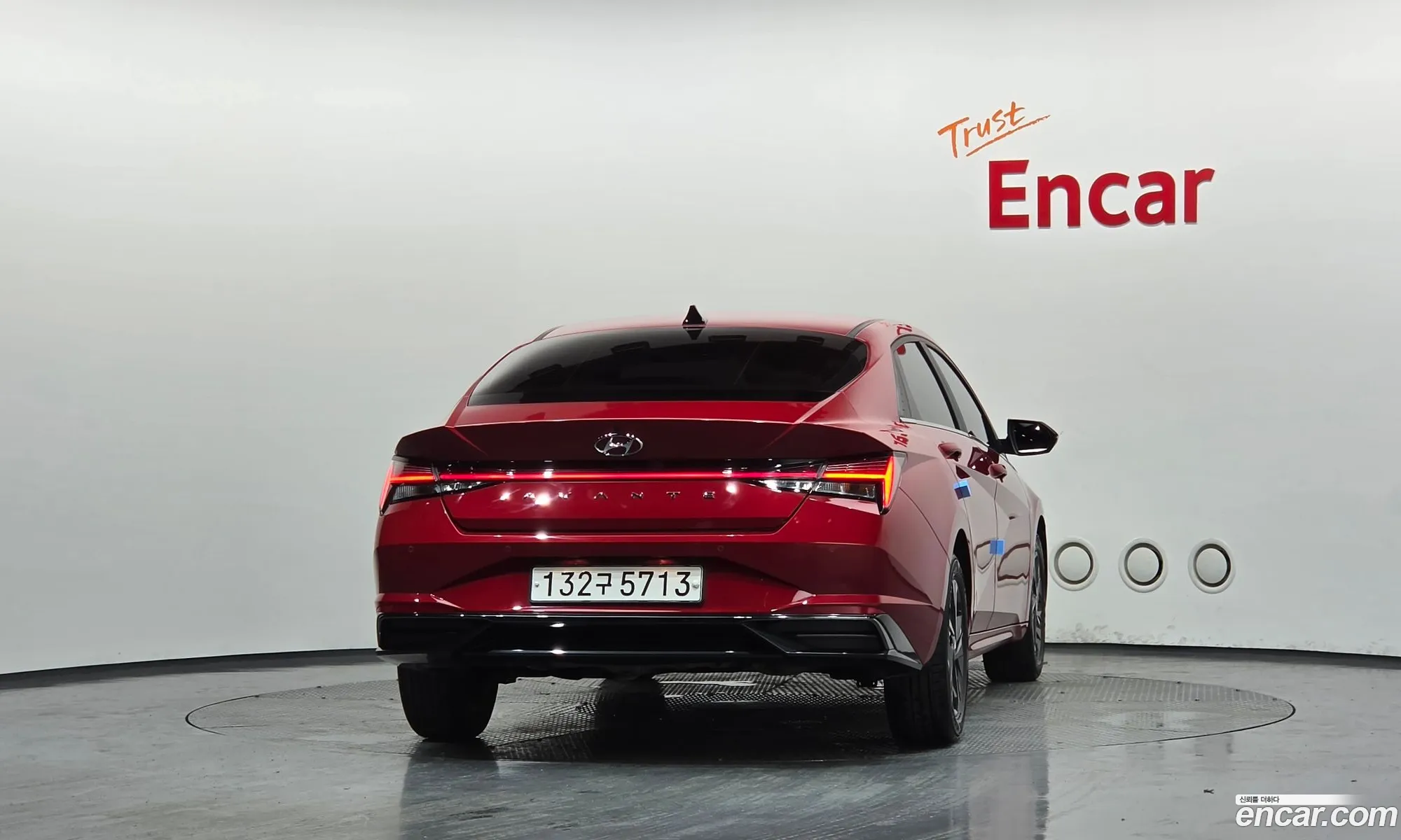 Hyundai Elantra 2021 — 19