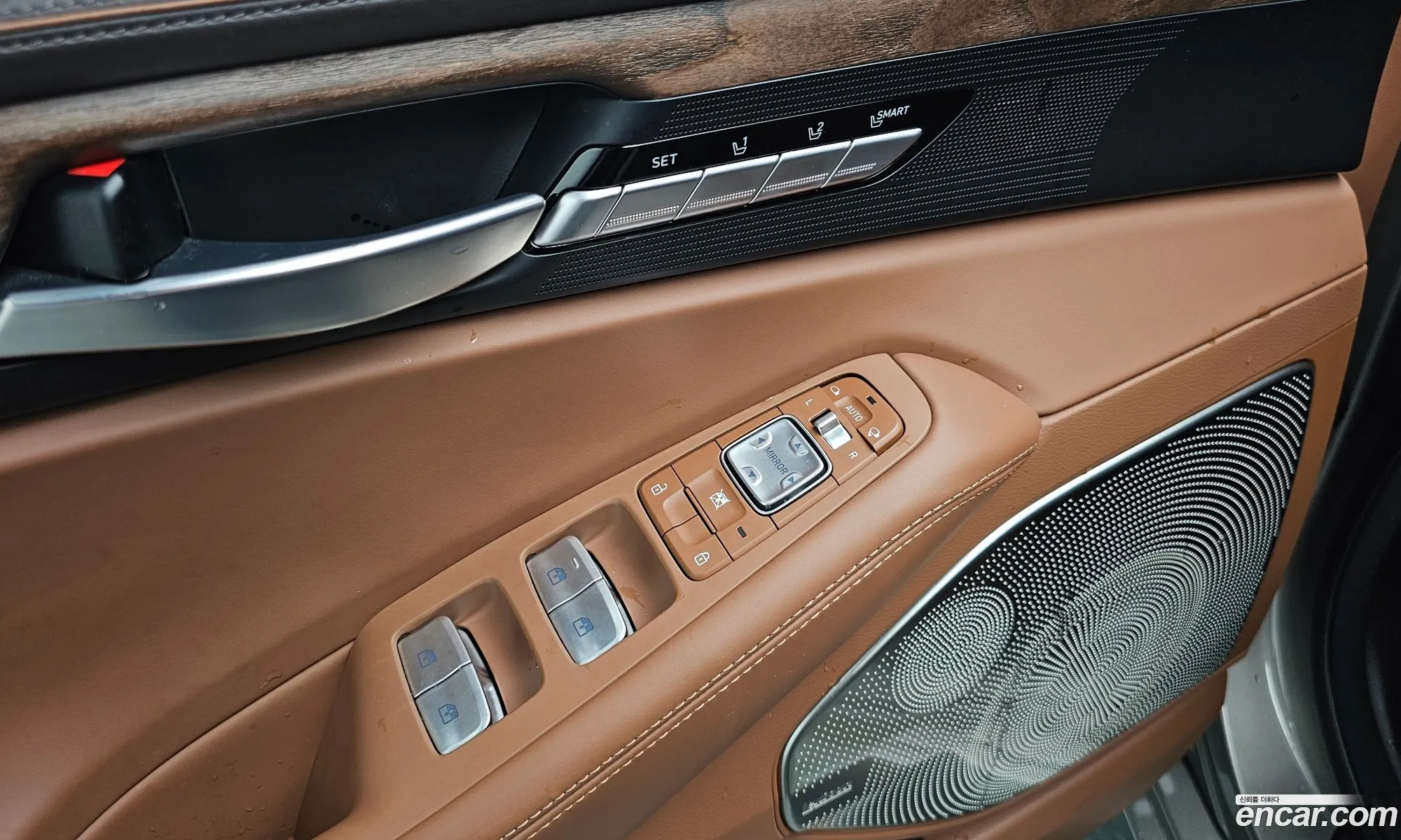 Genesis G90 2020 — 13