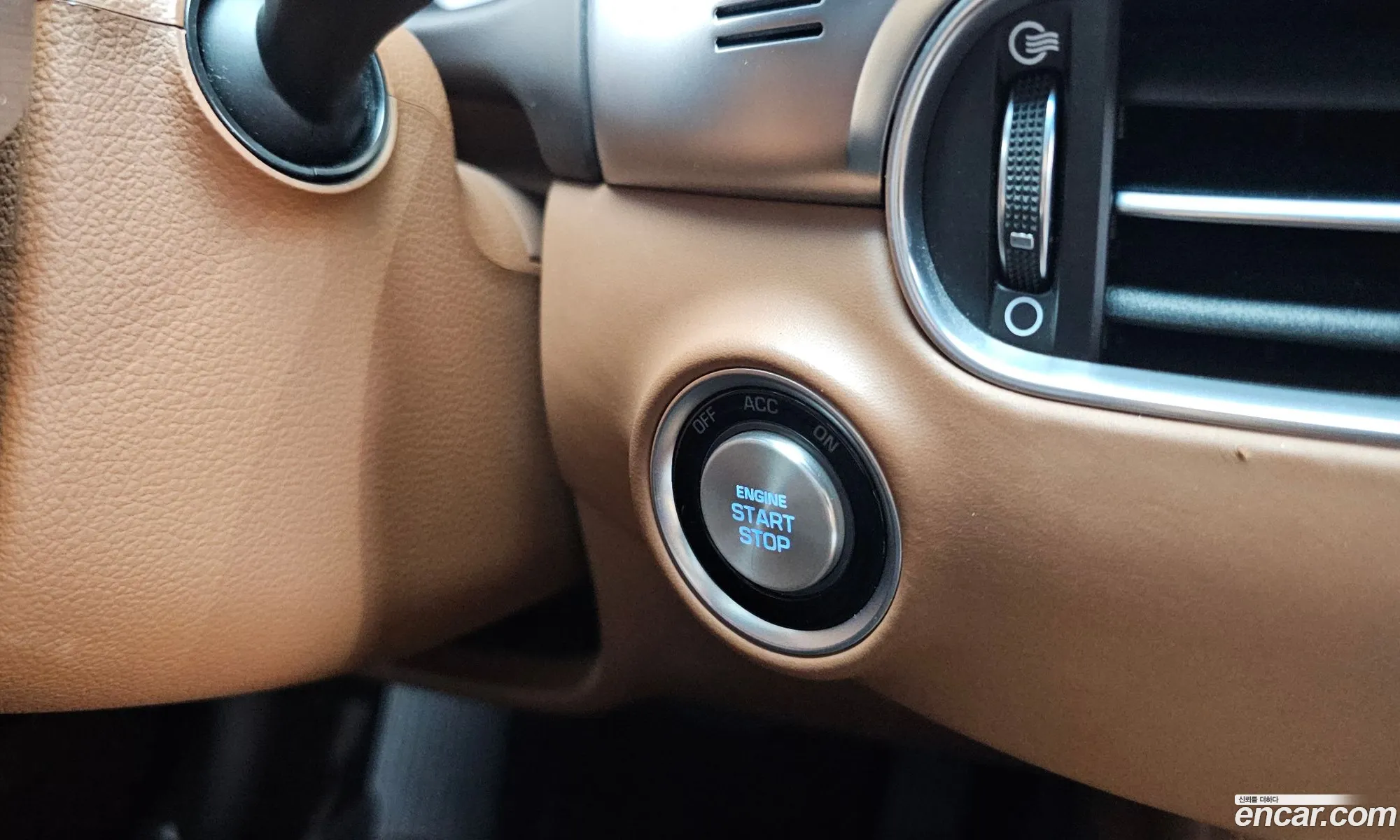 Genesis G90 2020 — 28
