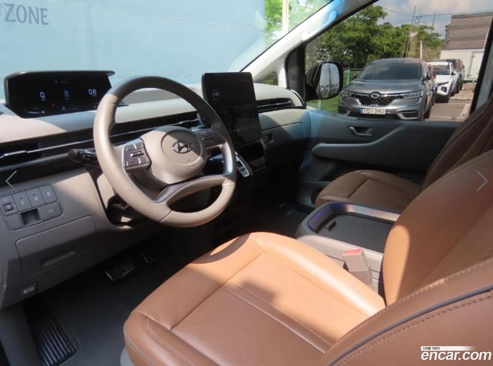 Hyundai Staria 2024 — 11