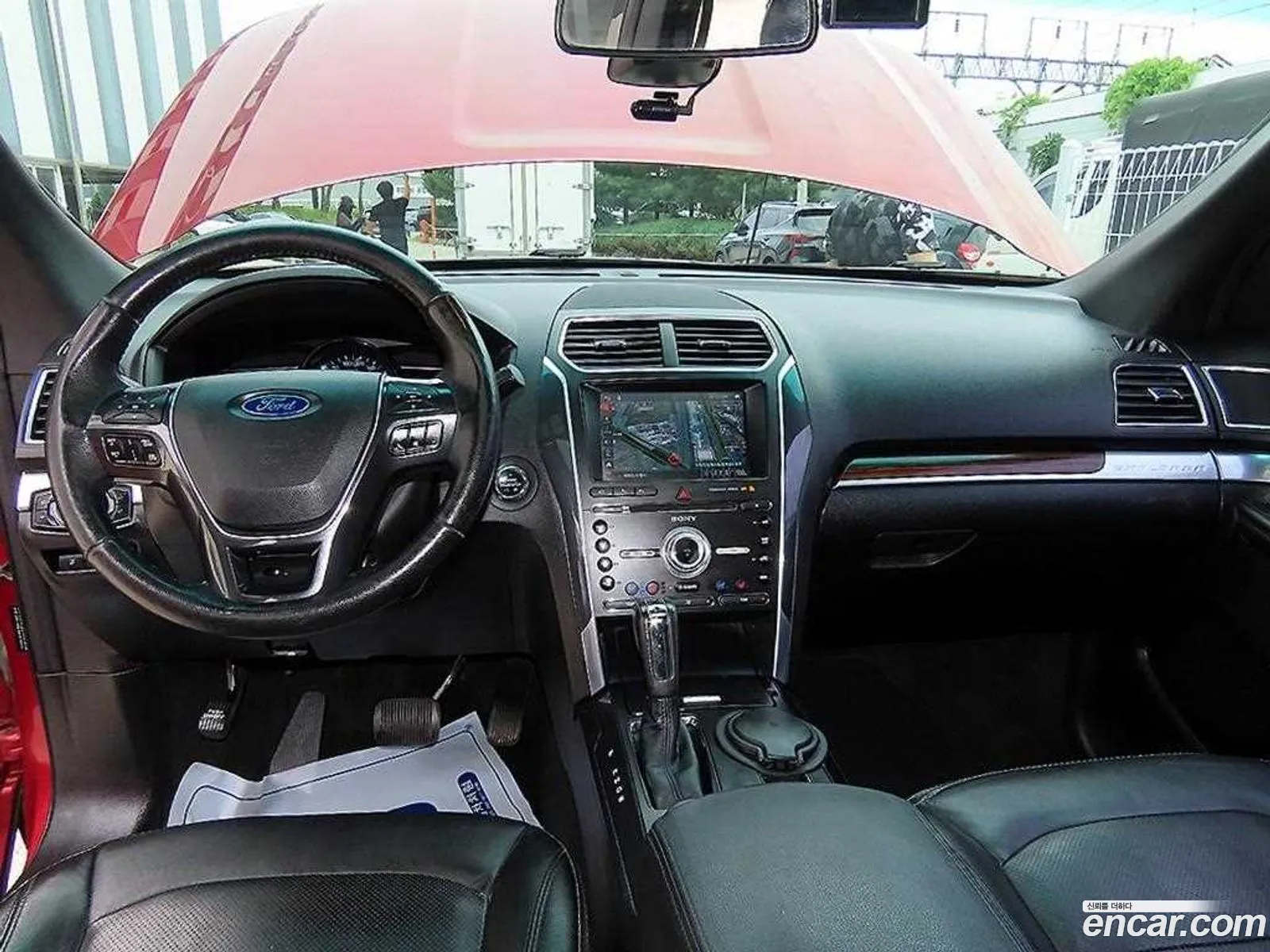 Ford Explorer 2016 — 12