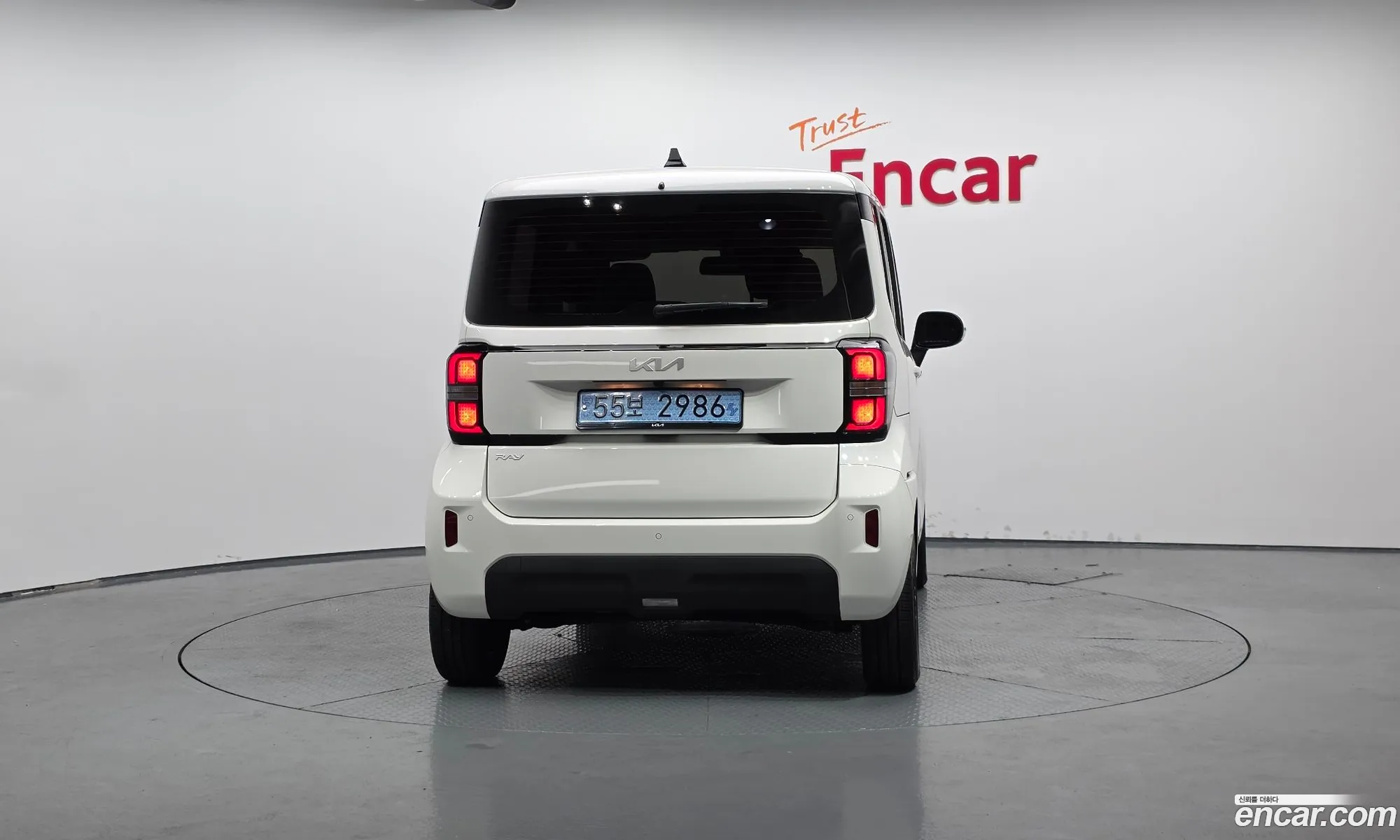 Kia Kia Ray EV 2024 — 16