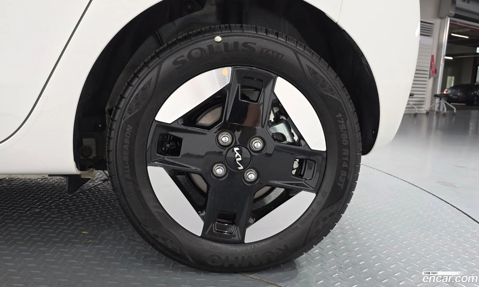 Kia Kia Ray EV 2024 — 19
