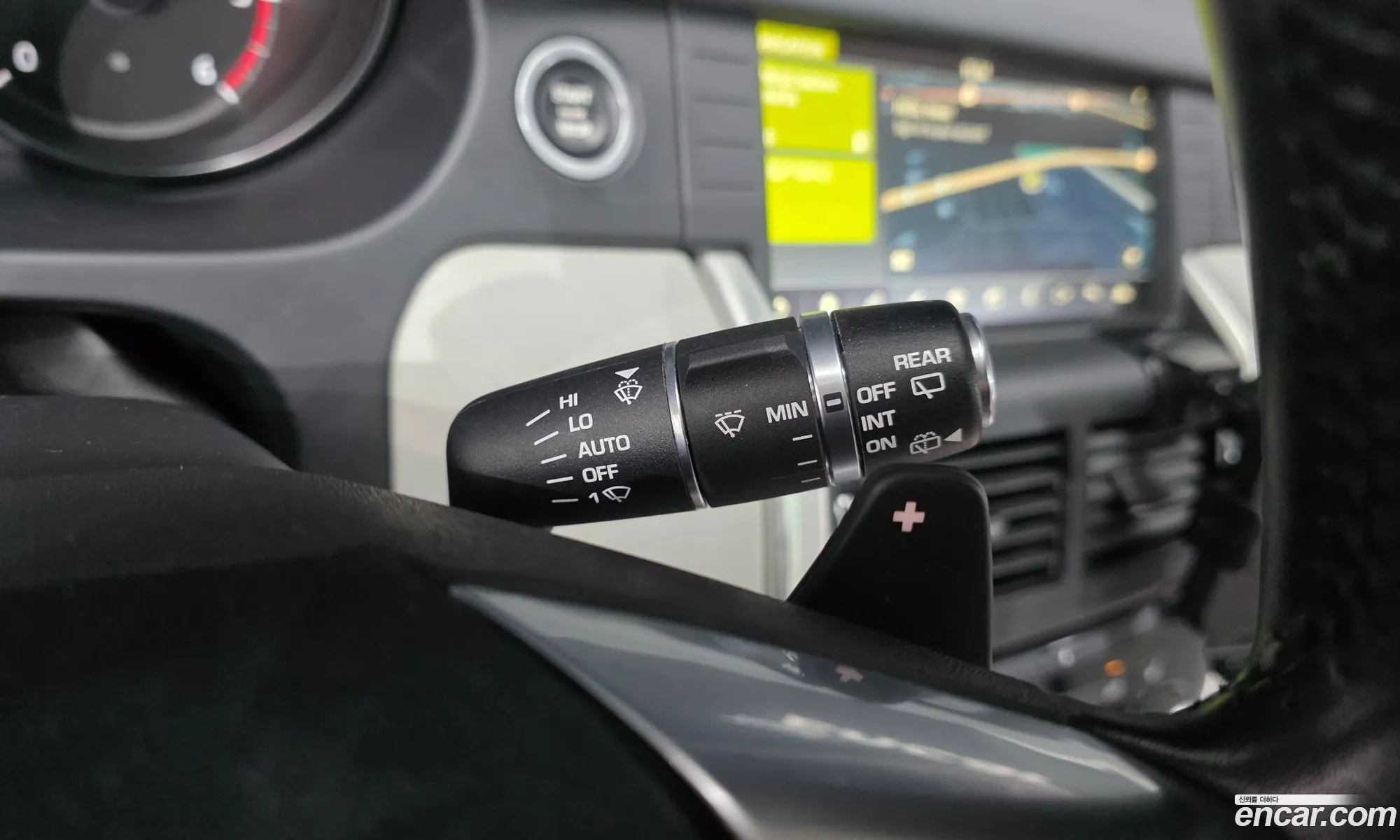 Land Rover Discovery Sport 2018 — 9