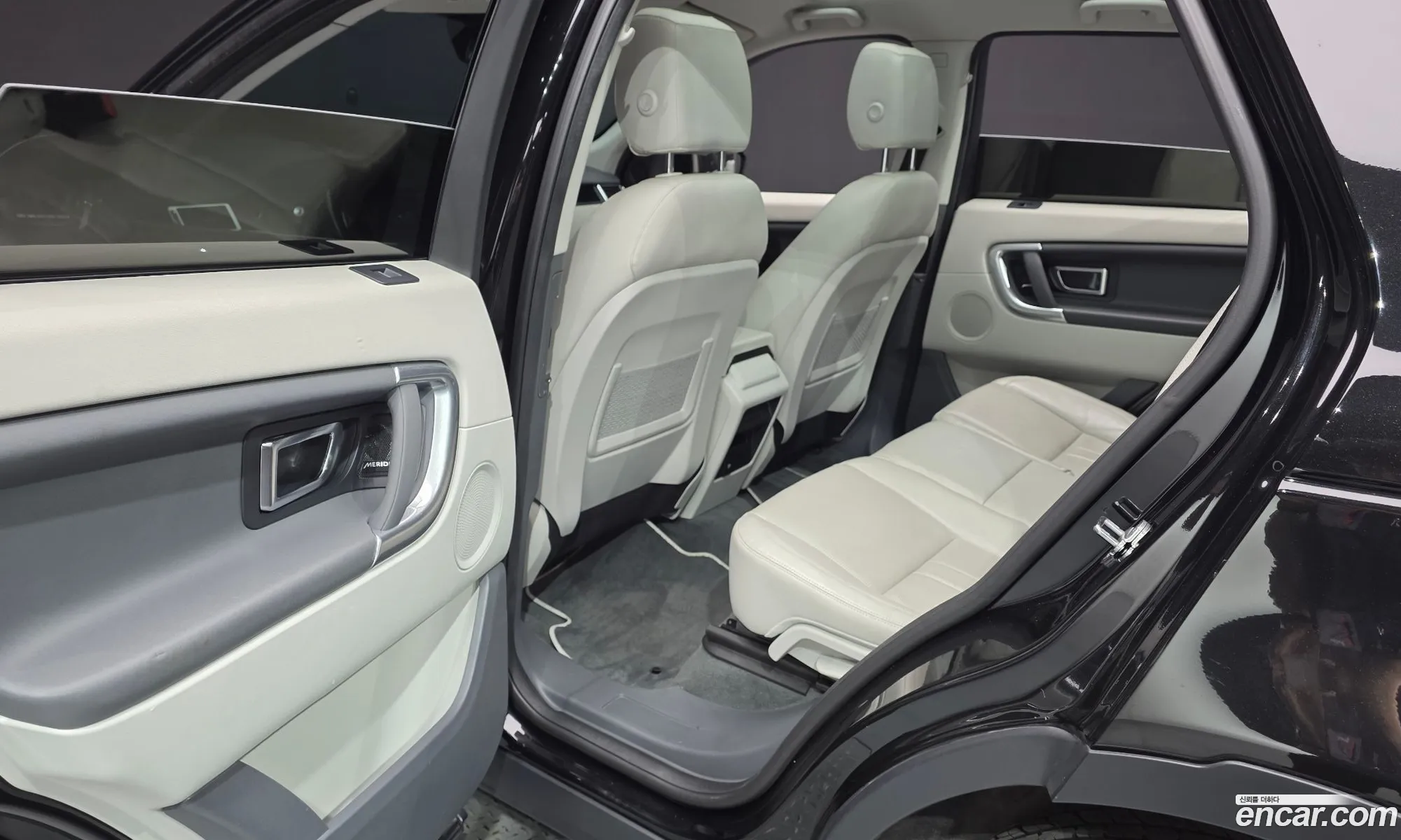 Land Rover Discovery Sport 2018 — 29