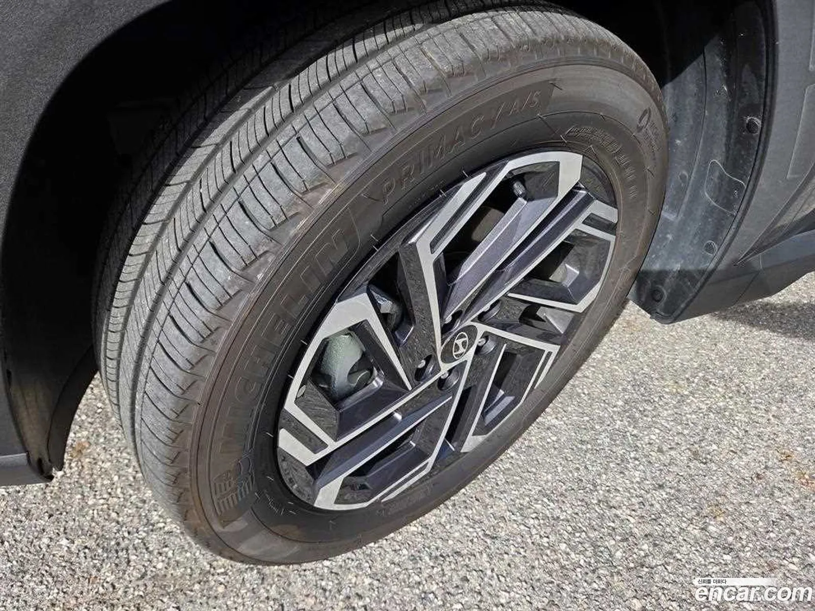 Hyundai Tucson Hybrid 2025 — 11