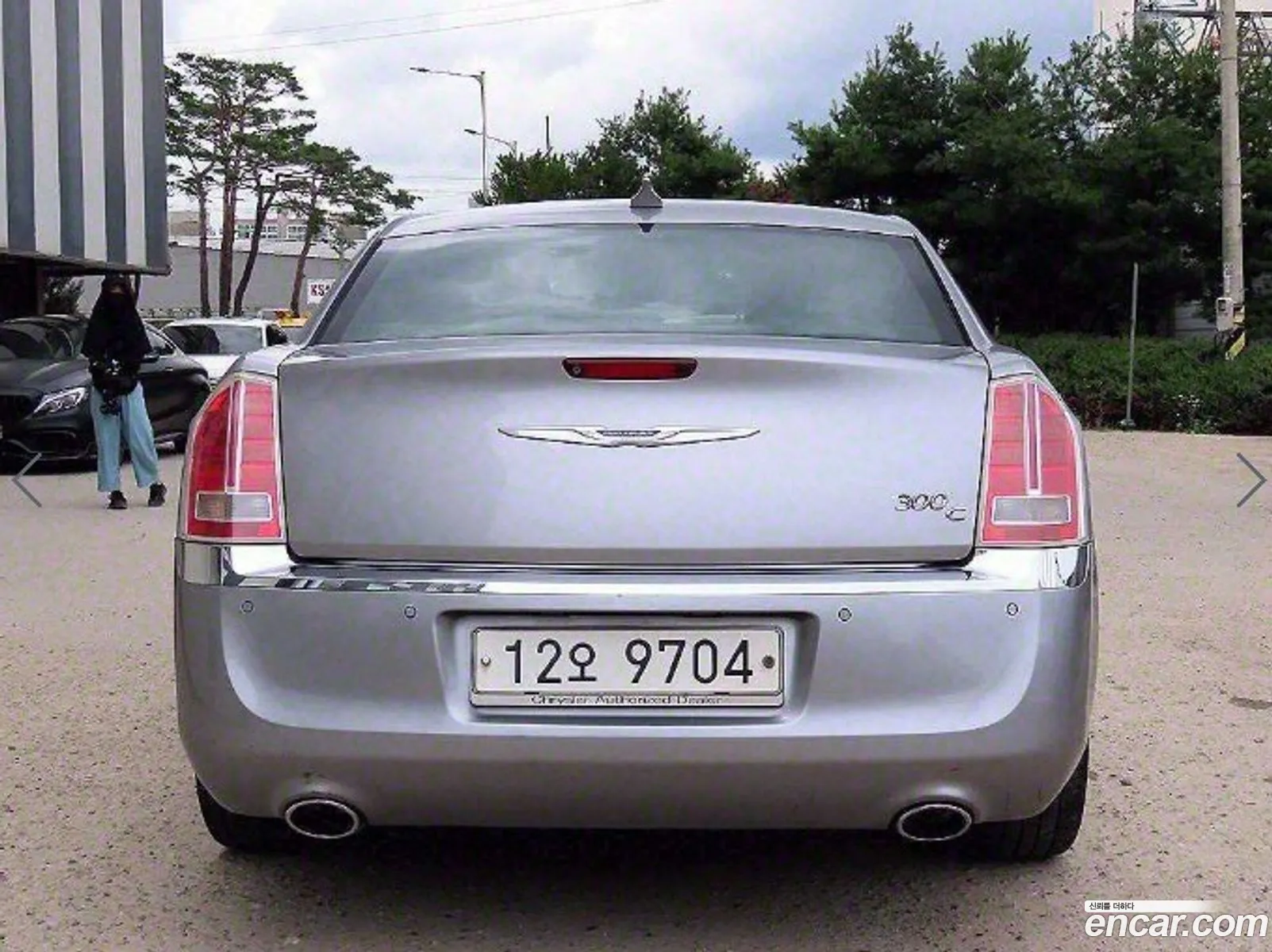 Chrysler 300C 2011 — 6