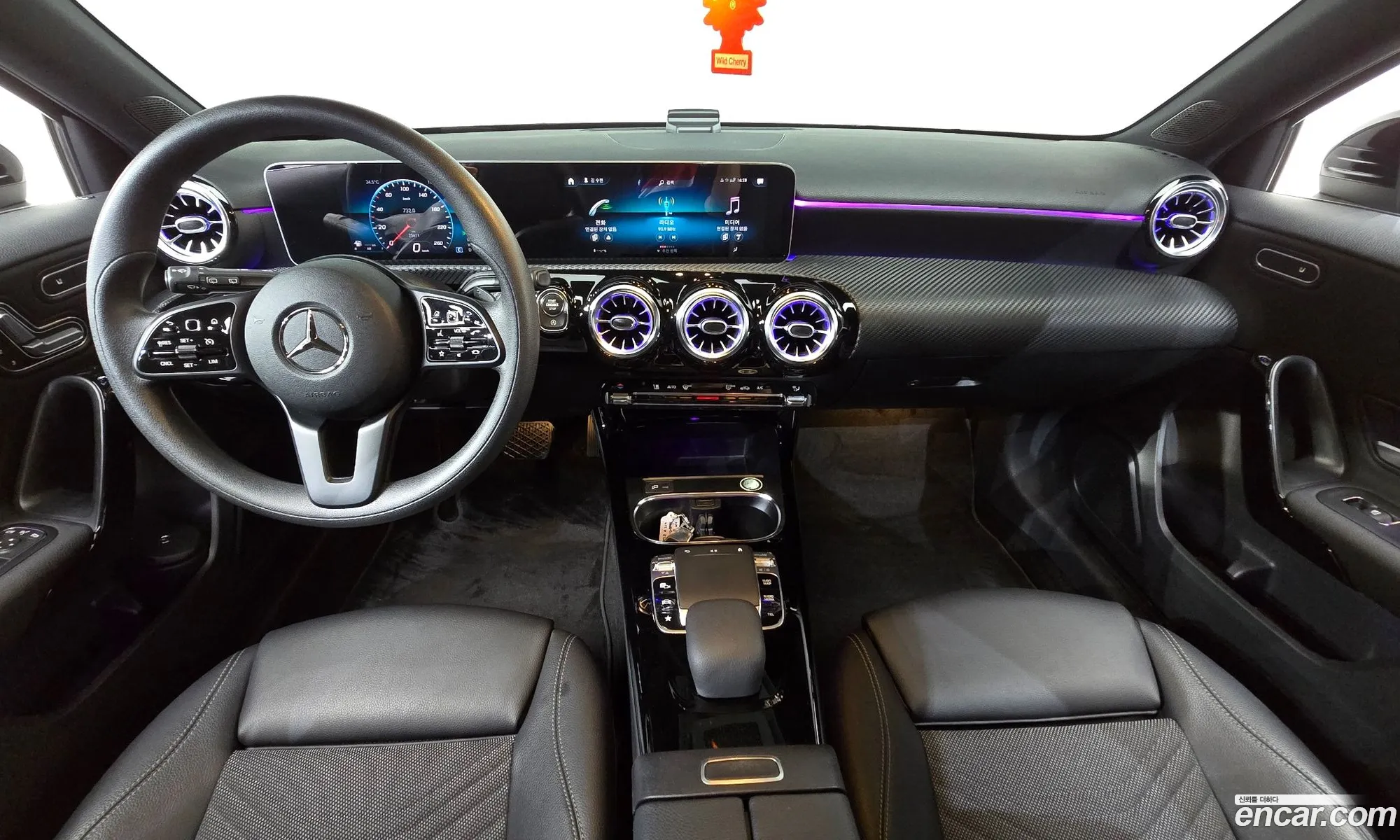 Mercedes-Benz A-Class W177 2019 — 19
