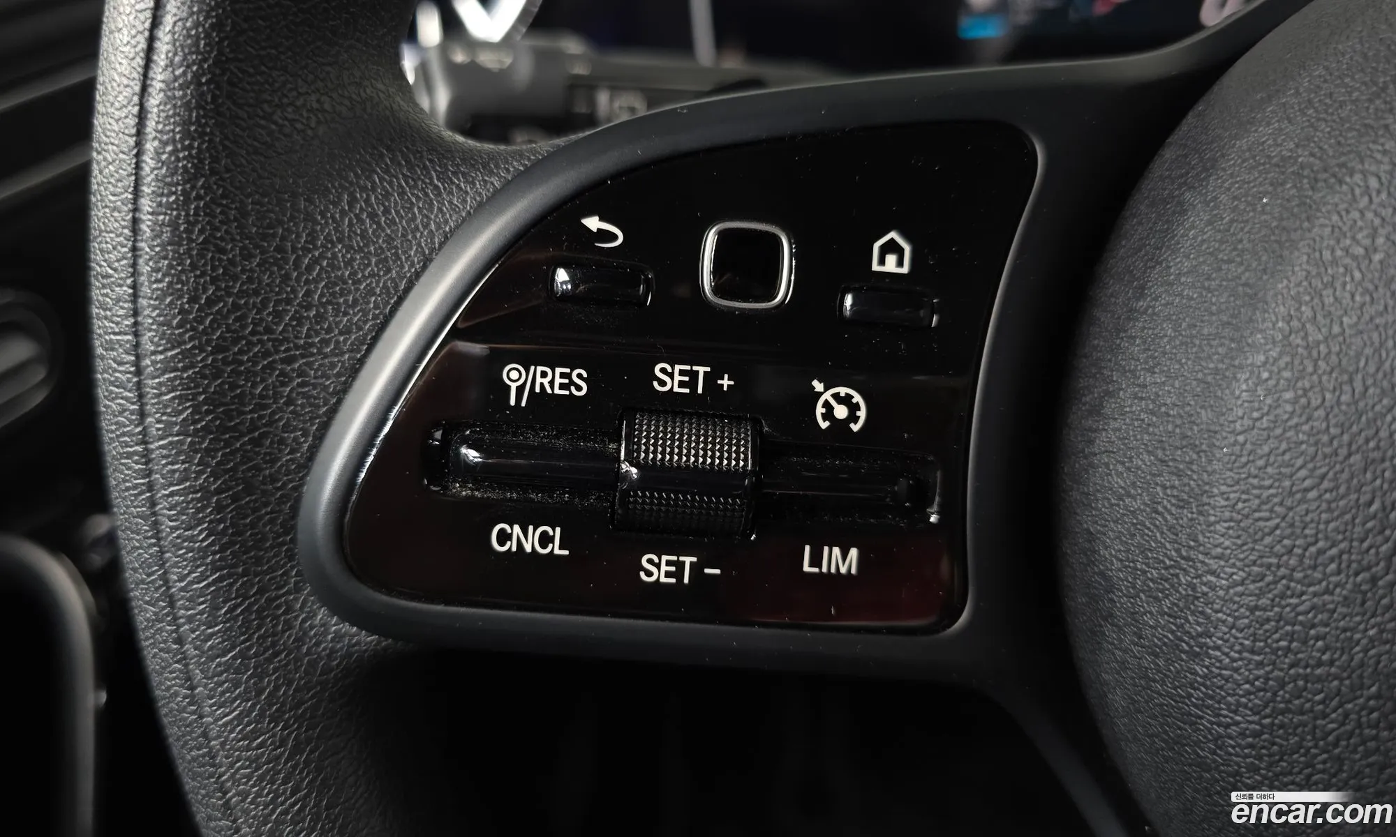 Mercedes-Benz A-Class W177 2019 — 12