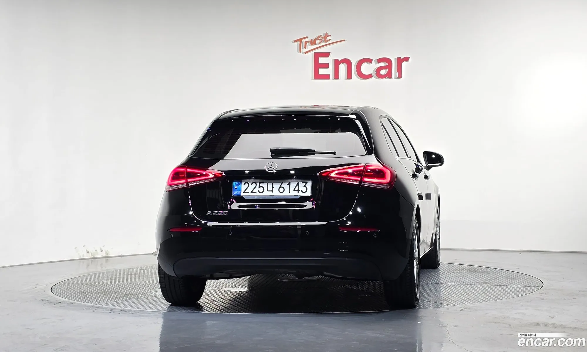 Mercedes-Benz A-Class W177 2019 — 24