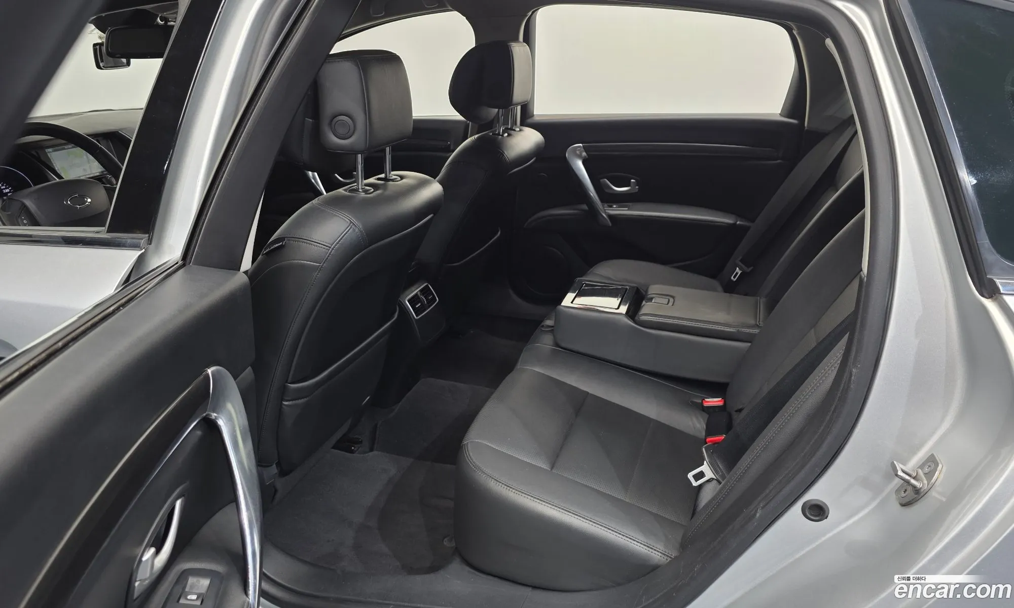 Renault Korea (Samsung) SM7 Nova 2015 — 9