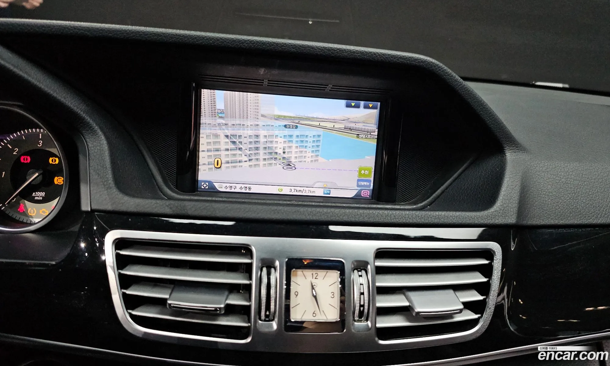 Mercedes-Benz E-Class W212 2014 WDDHF0CB3EB065358 — 20