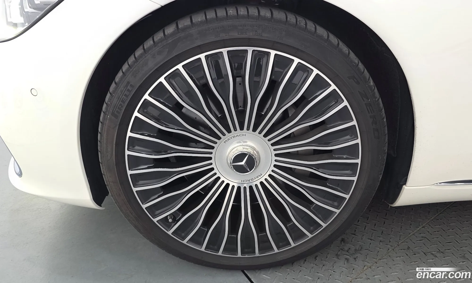 Mercedes-Benz S-Class W223 2023 — 19