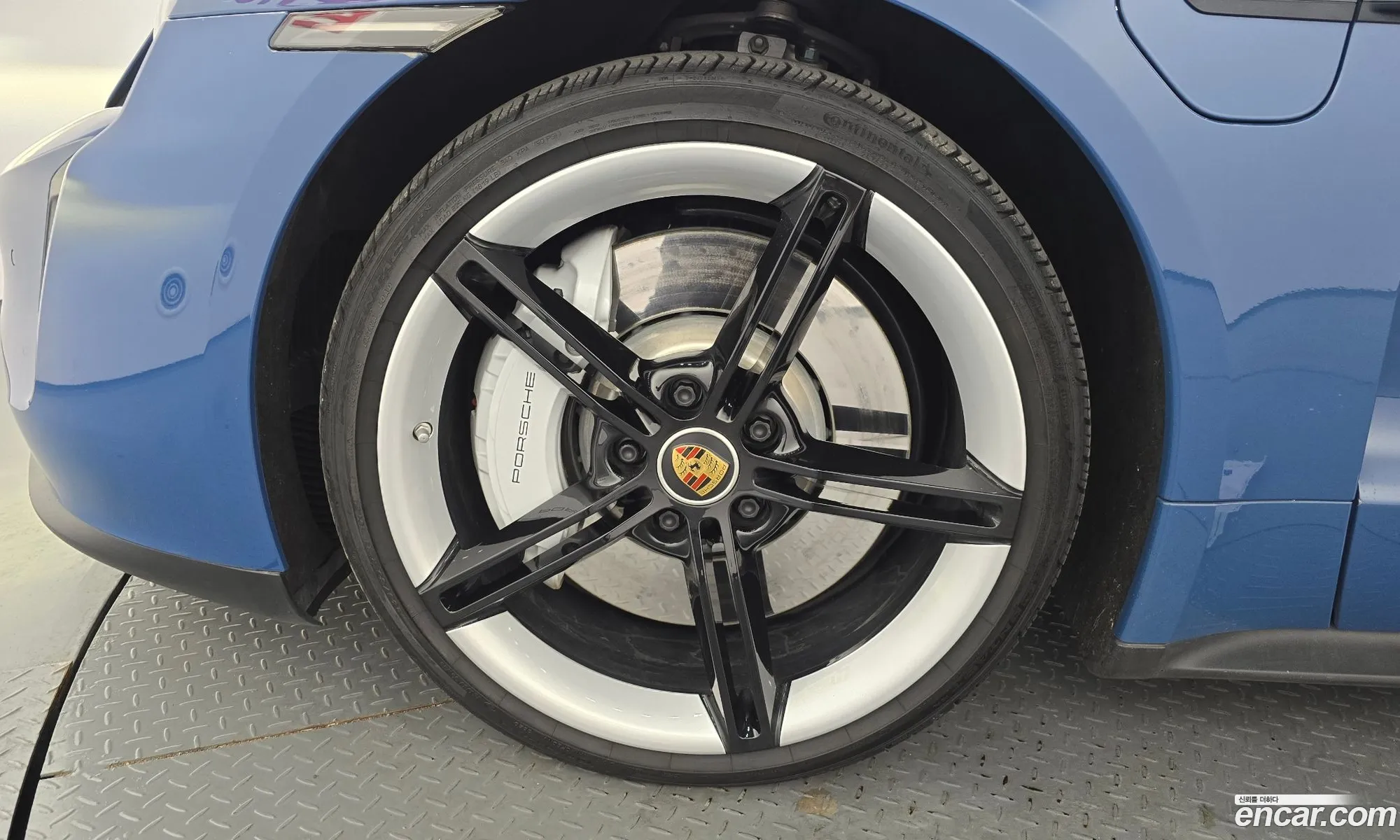 Porsche Taycan 2021 WP0AB2Y14MSA40487 — 26