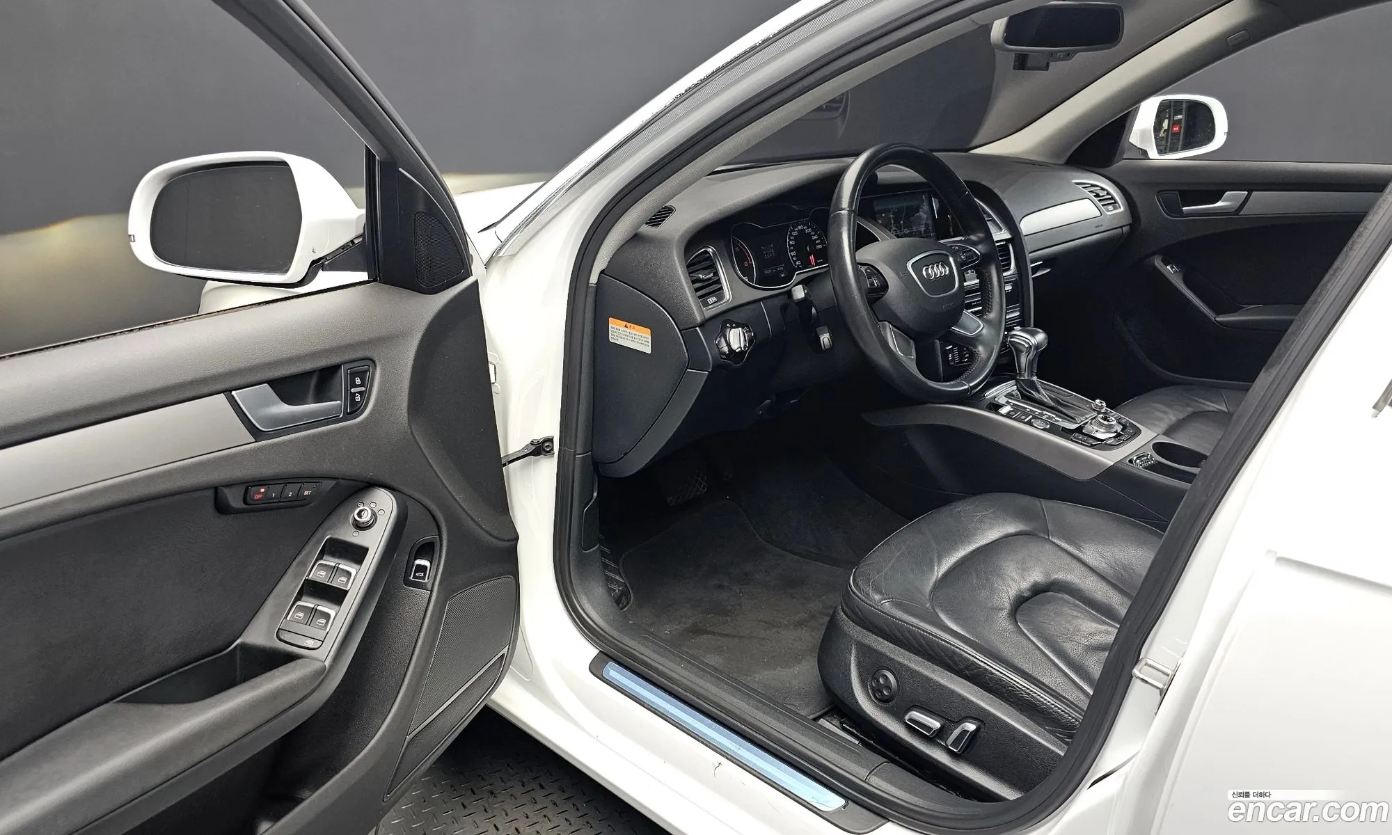 Audi A4 2014 WAUZZZ8K1EN044698 — 14