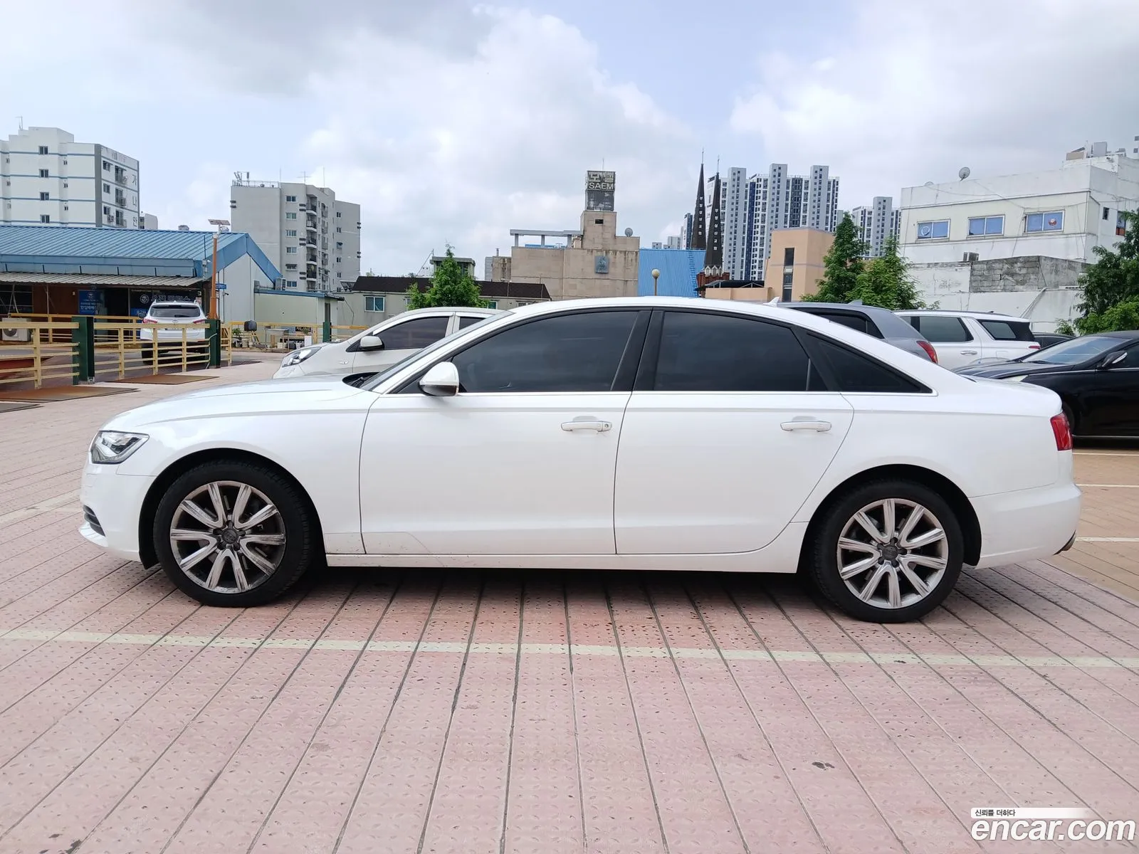 Audi A6 2013 — 20