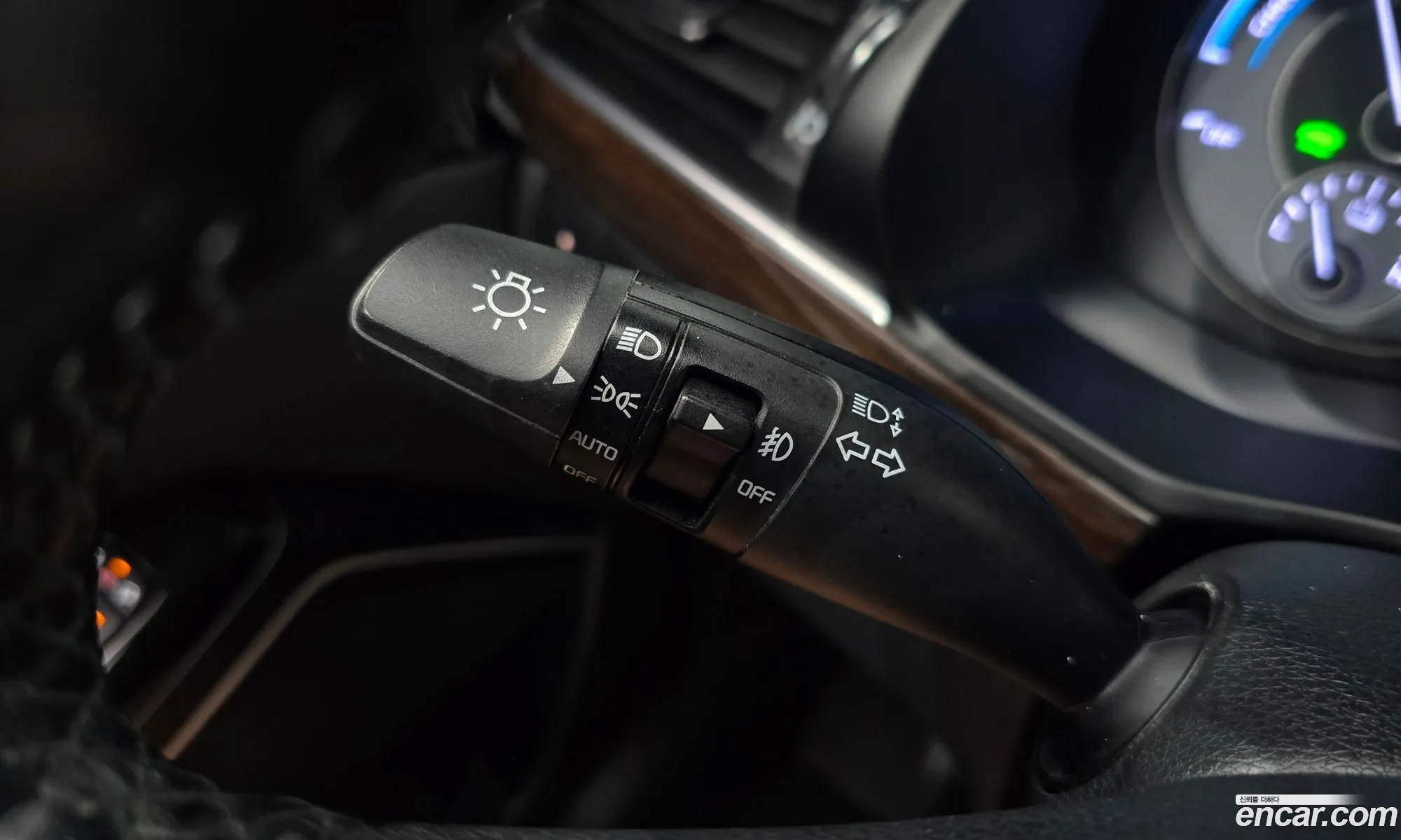 Kia K7 Hybrid 2019 — 4