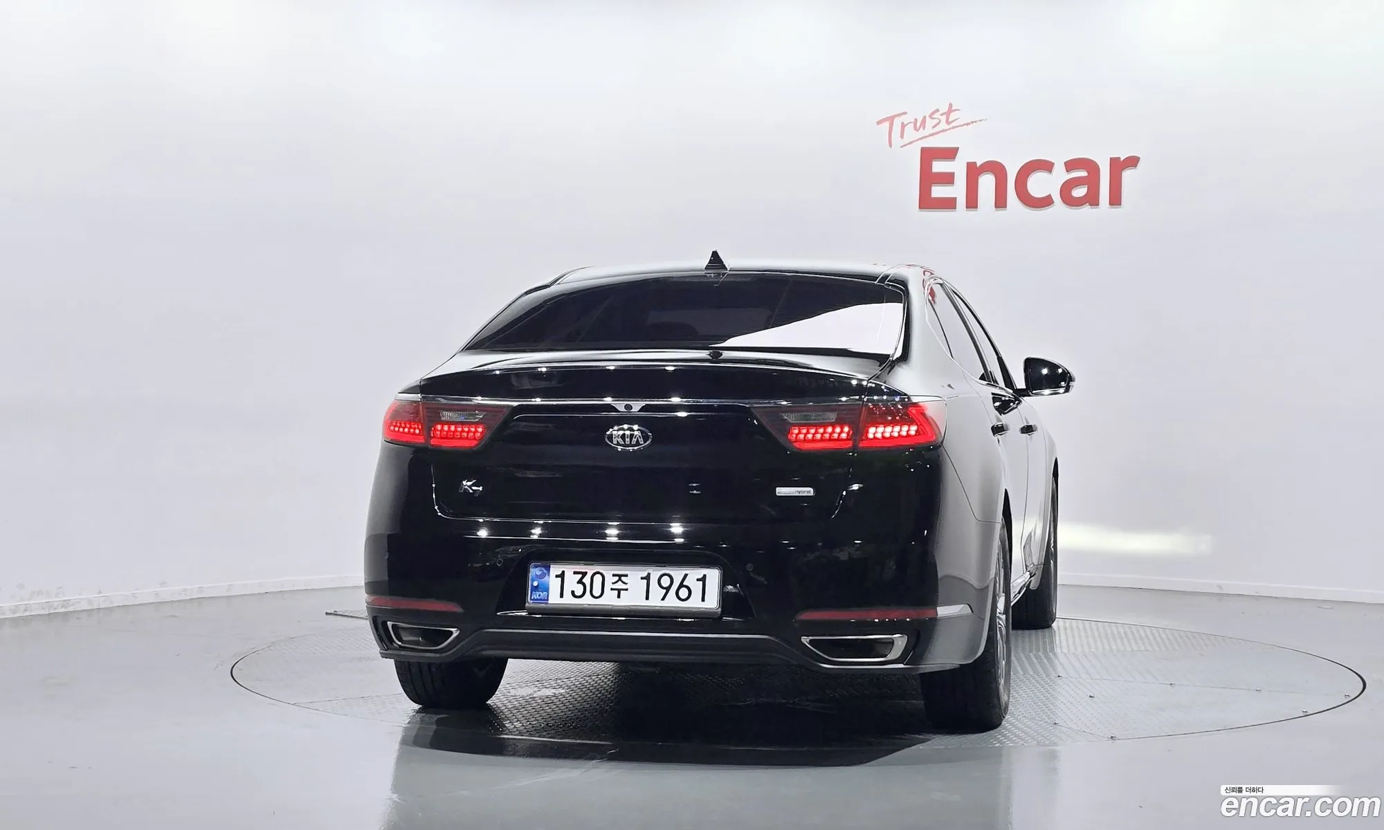 Kia K7 Hybrid 2019 — 7