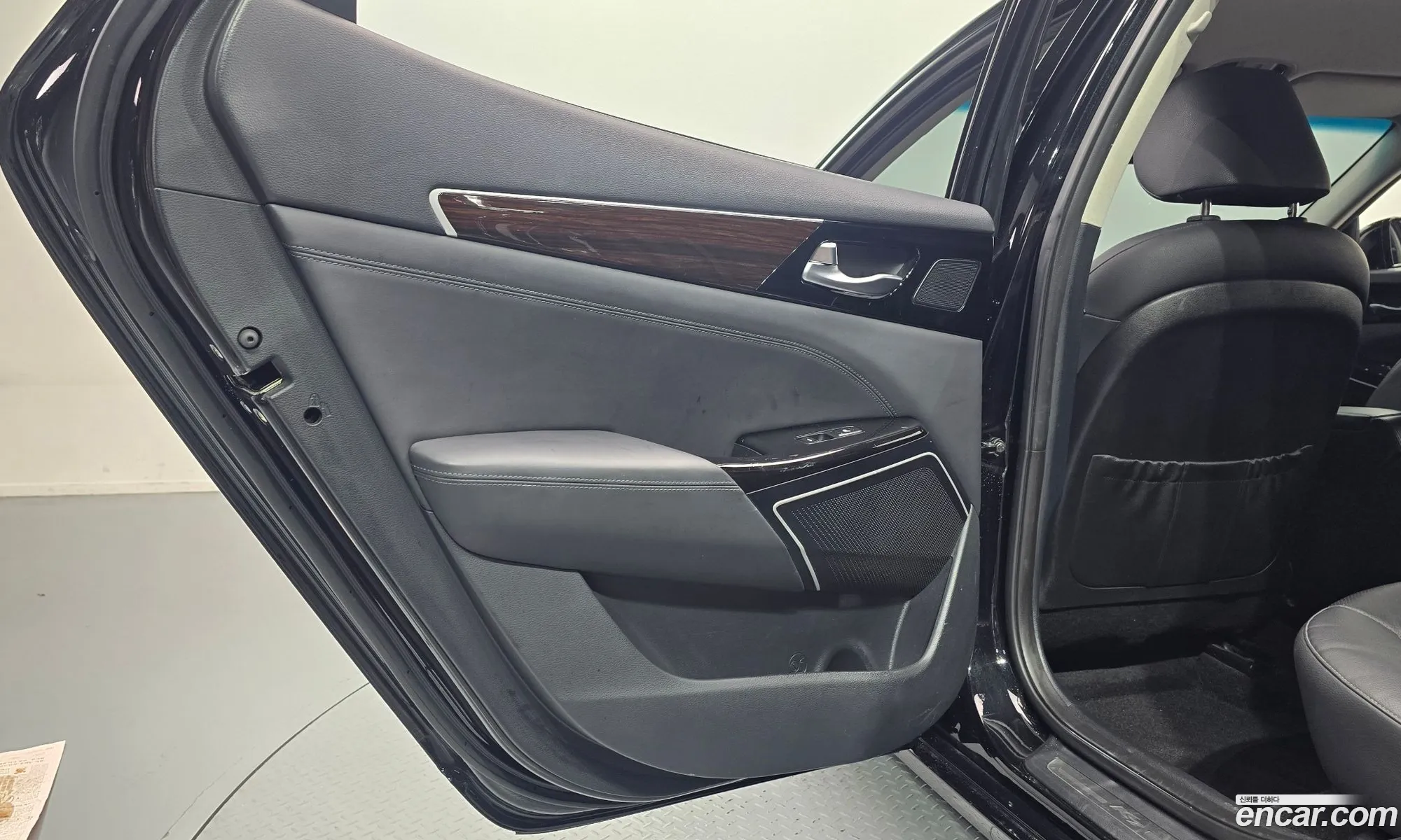Kia K7 Hybrid 2019 — 20