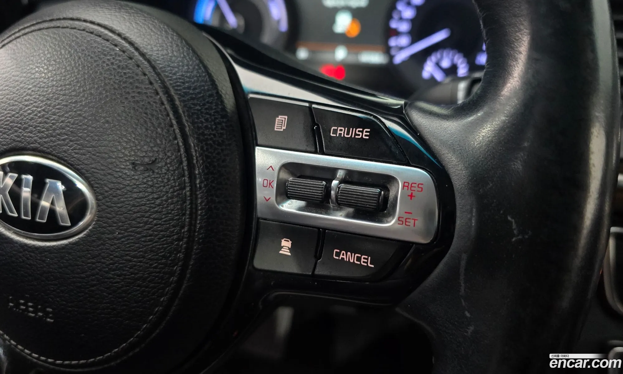 Kia K7 Hybrid 2019 — 22