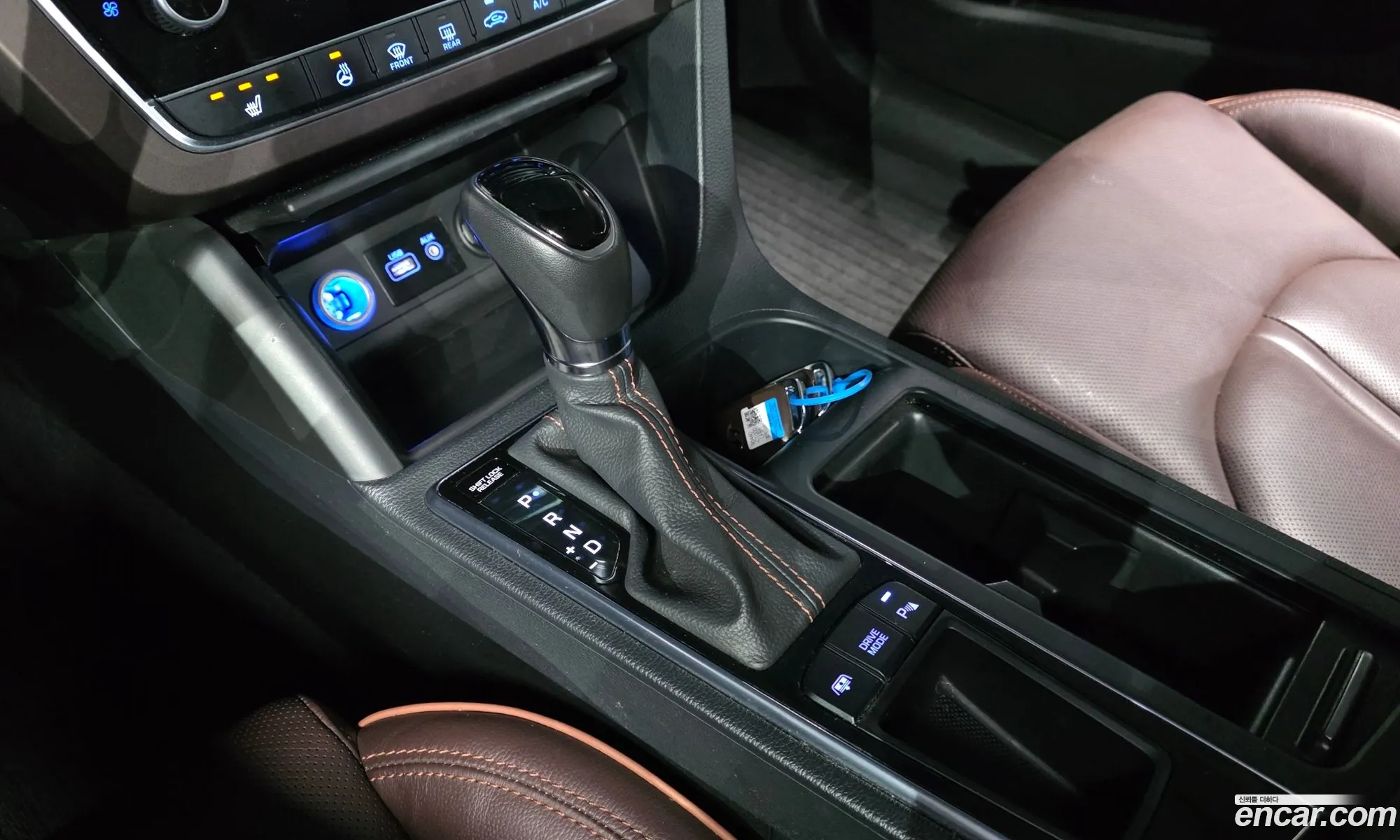 Hyundai LF Sonata 2016 — 17