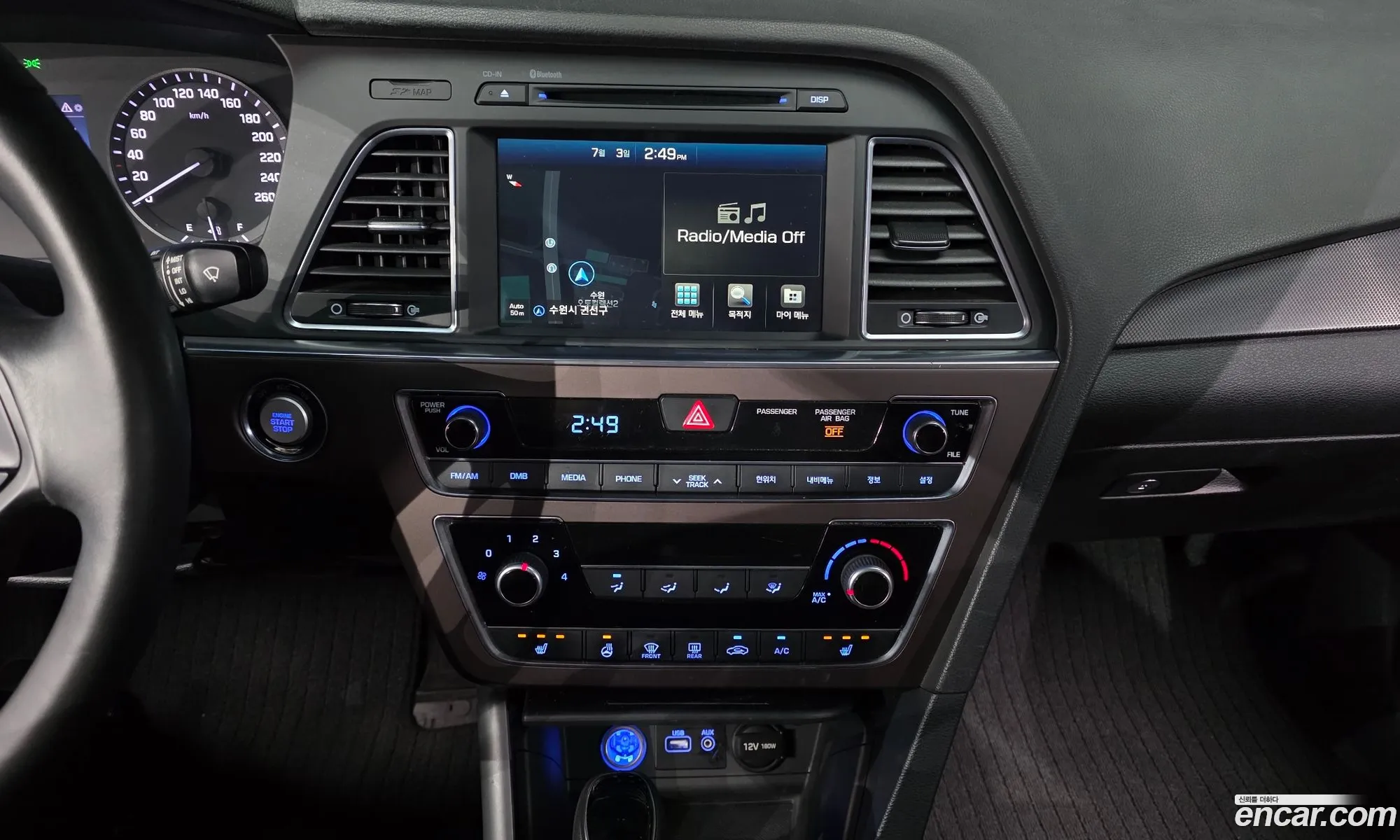 Hyundai LF Sonata 2016 — 10
