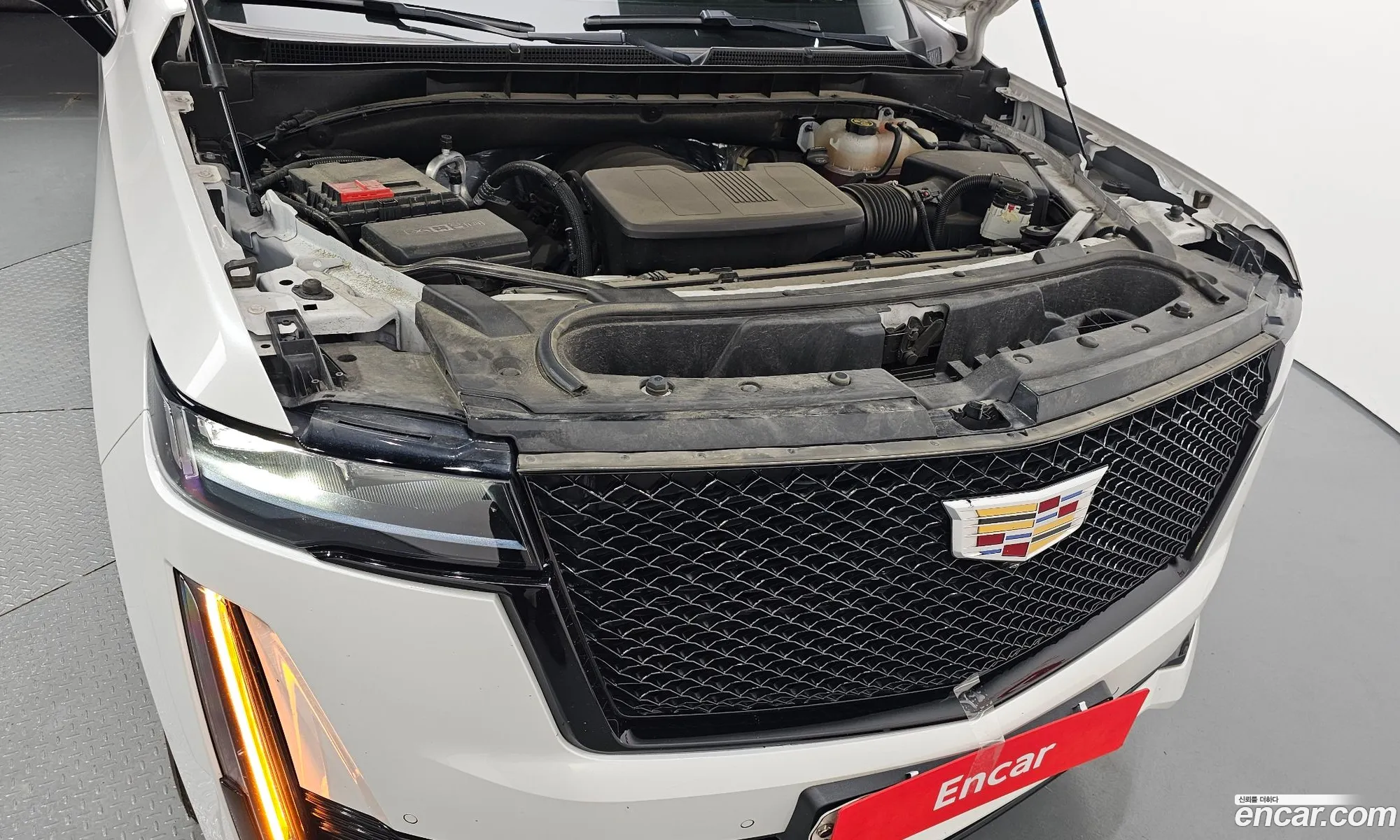 Cadillac Escalade 2023 — 4