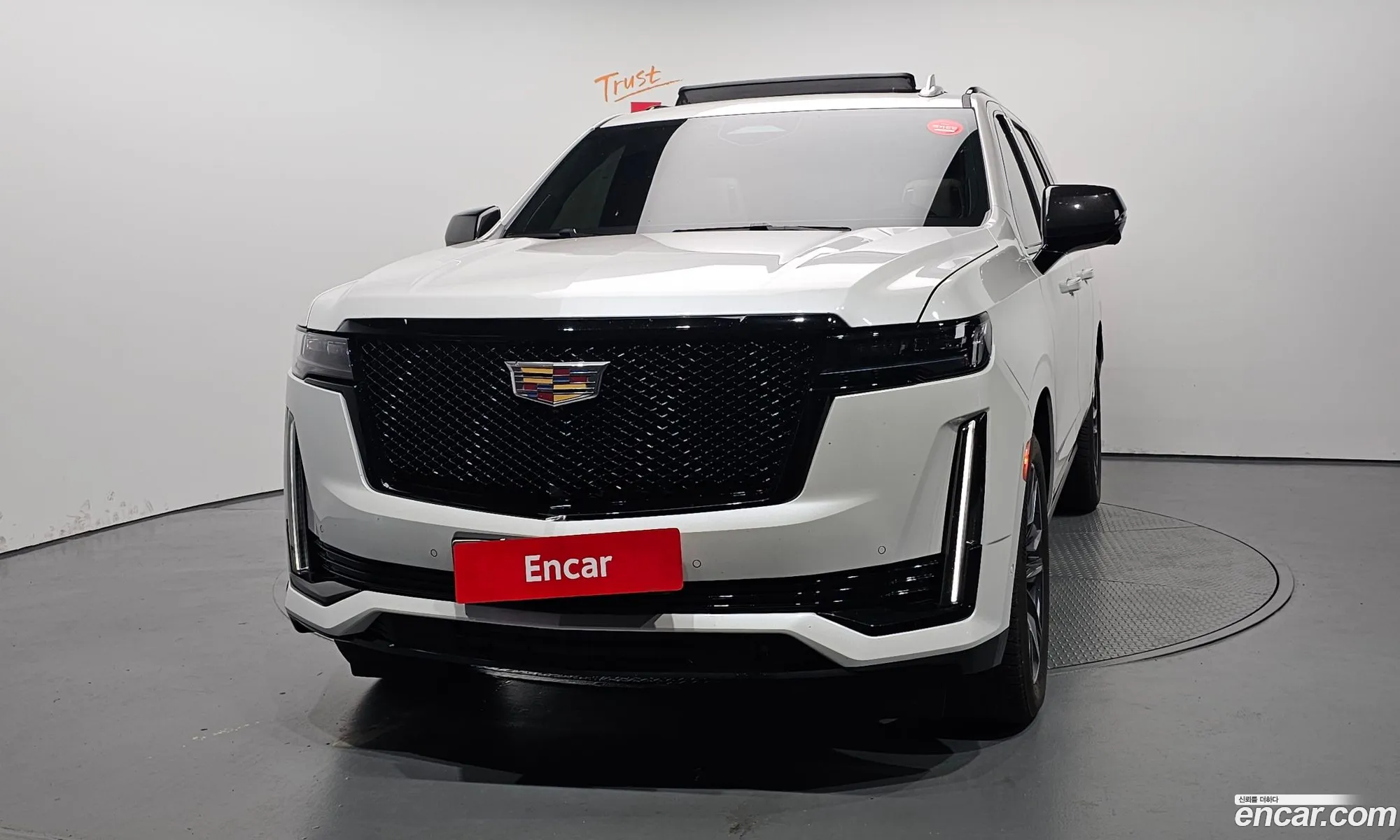 Cadillac Escalade 2023 — 21