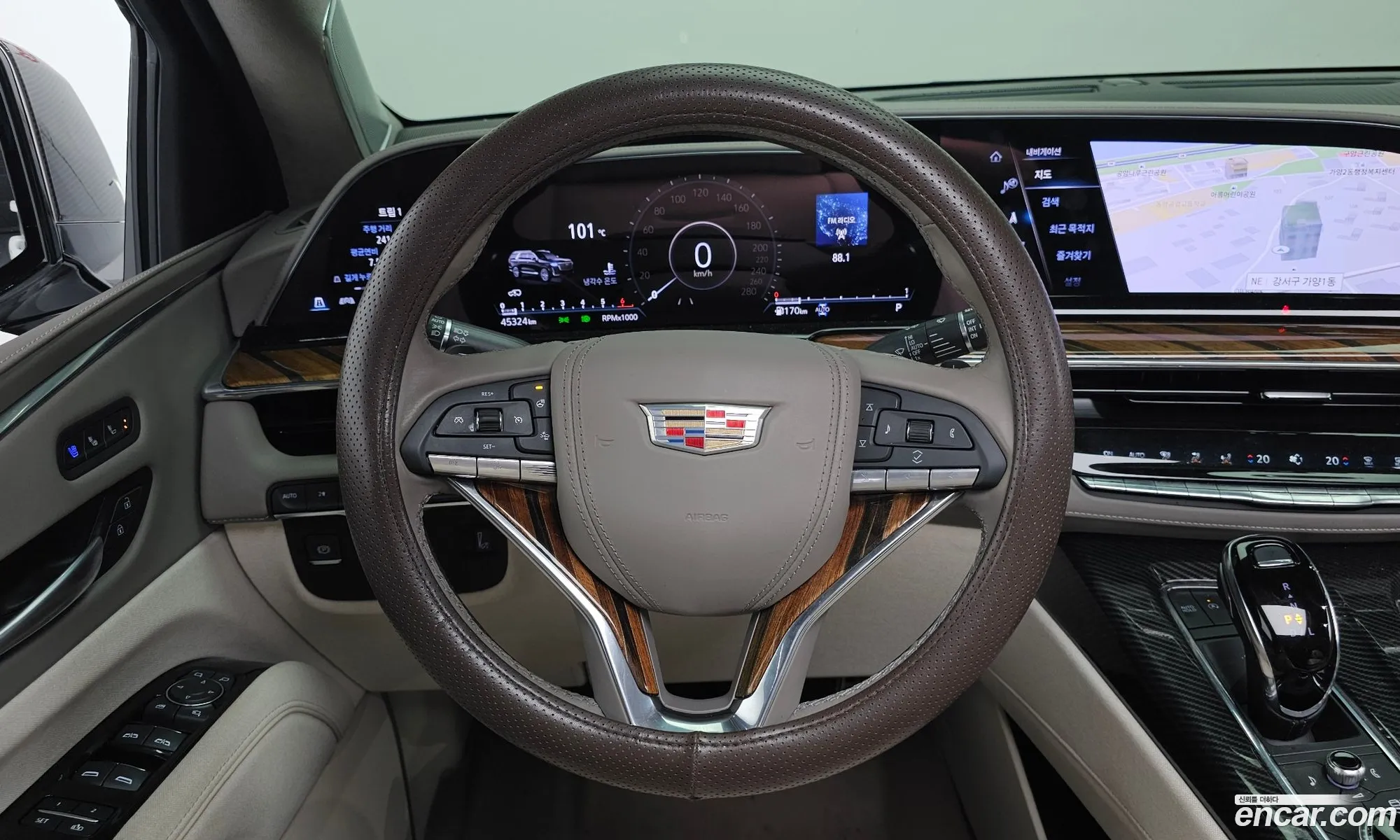 Cadillac Escalade 2023 — 5