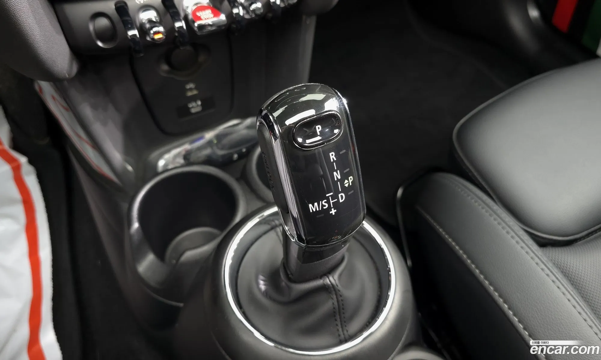 Mini Cooper 2021 — 12