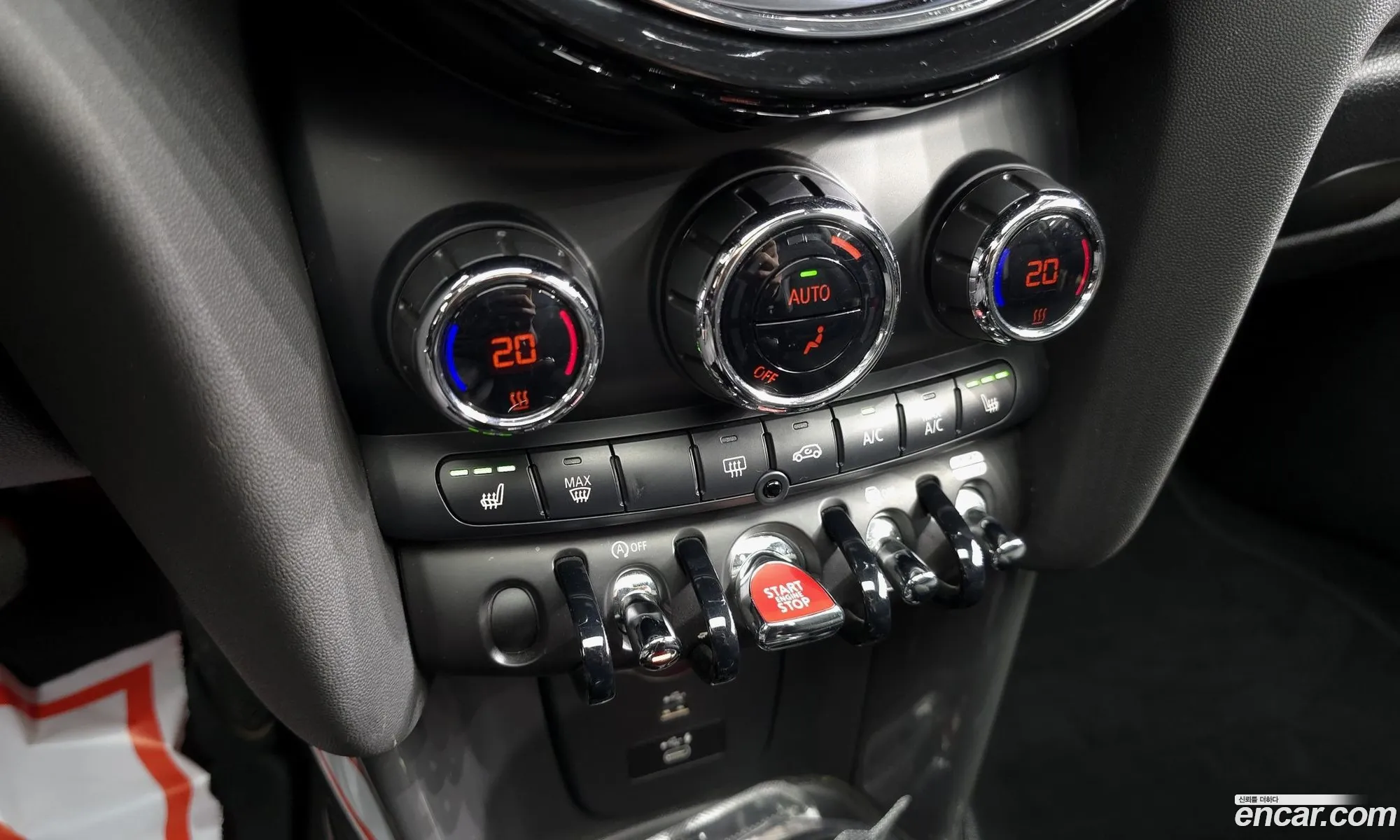 Mini Cooper 2021 — 2