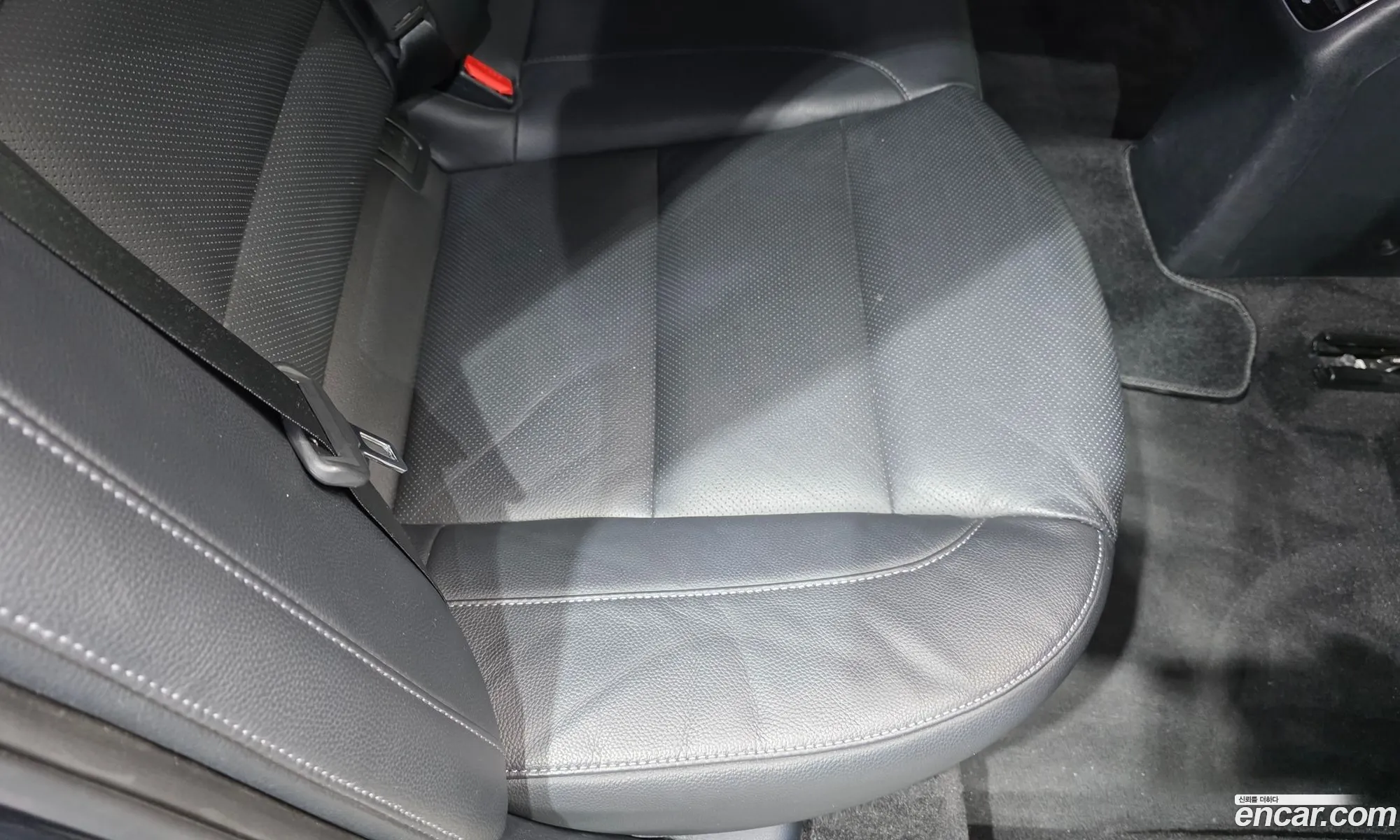 Kia K7 2017 — 24