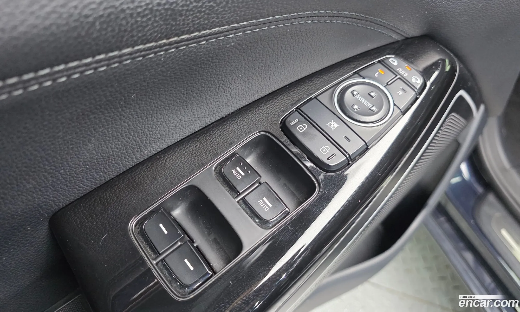 Kia K7 2017 — 9