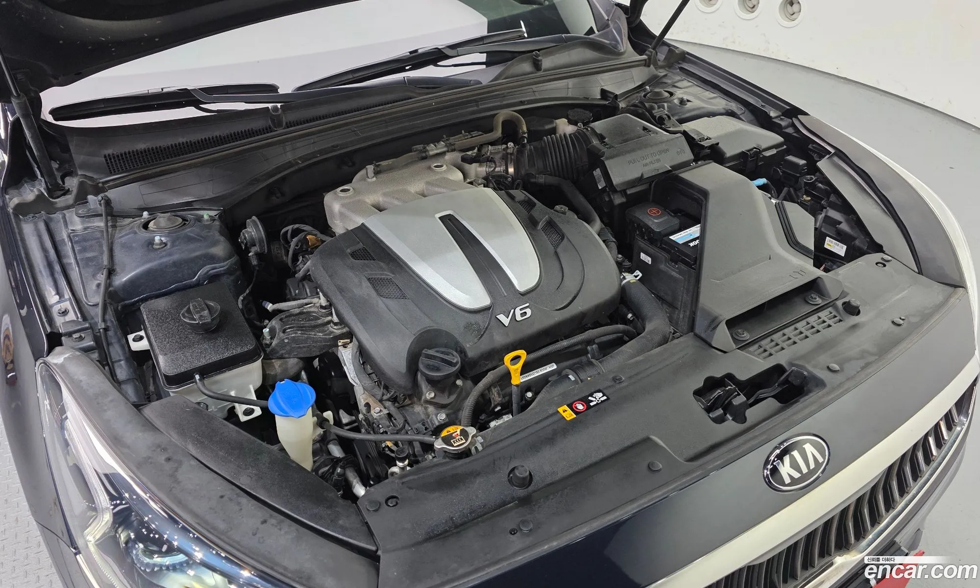 Kia K7 2017 — 25