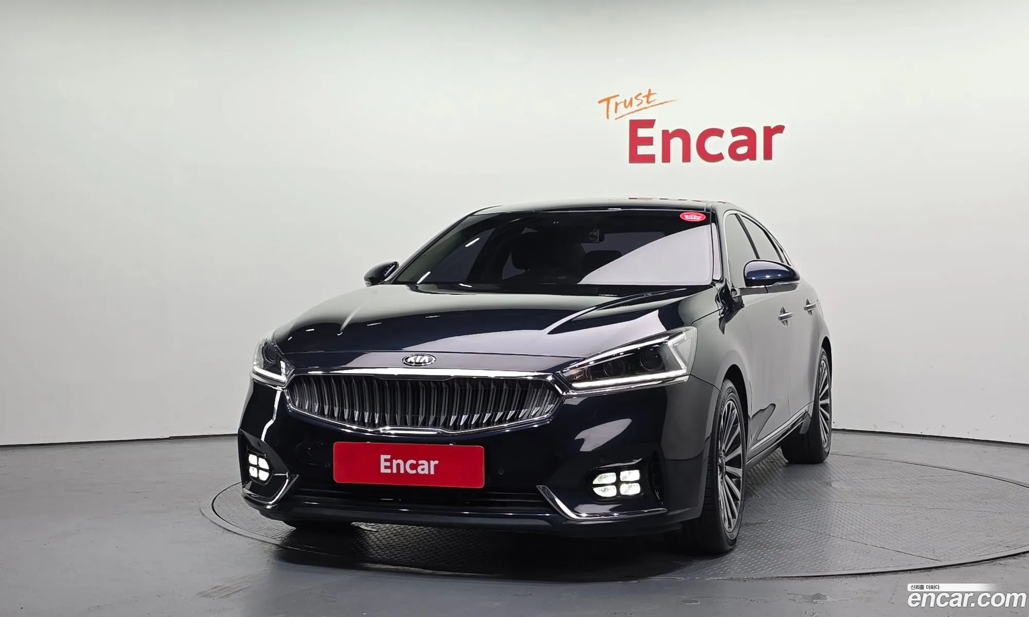 Kia K7 2017 — 12
