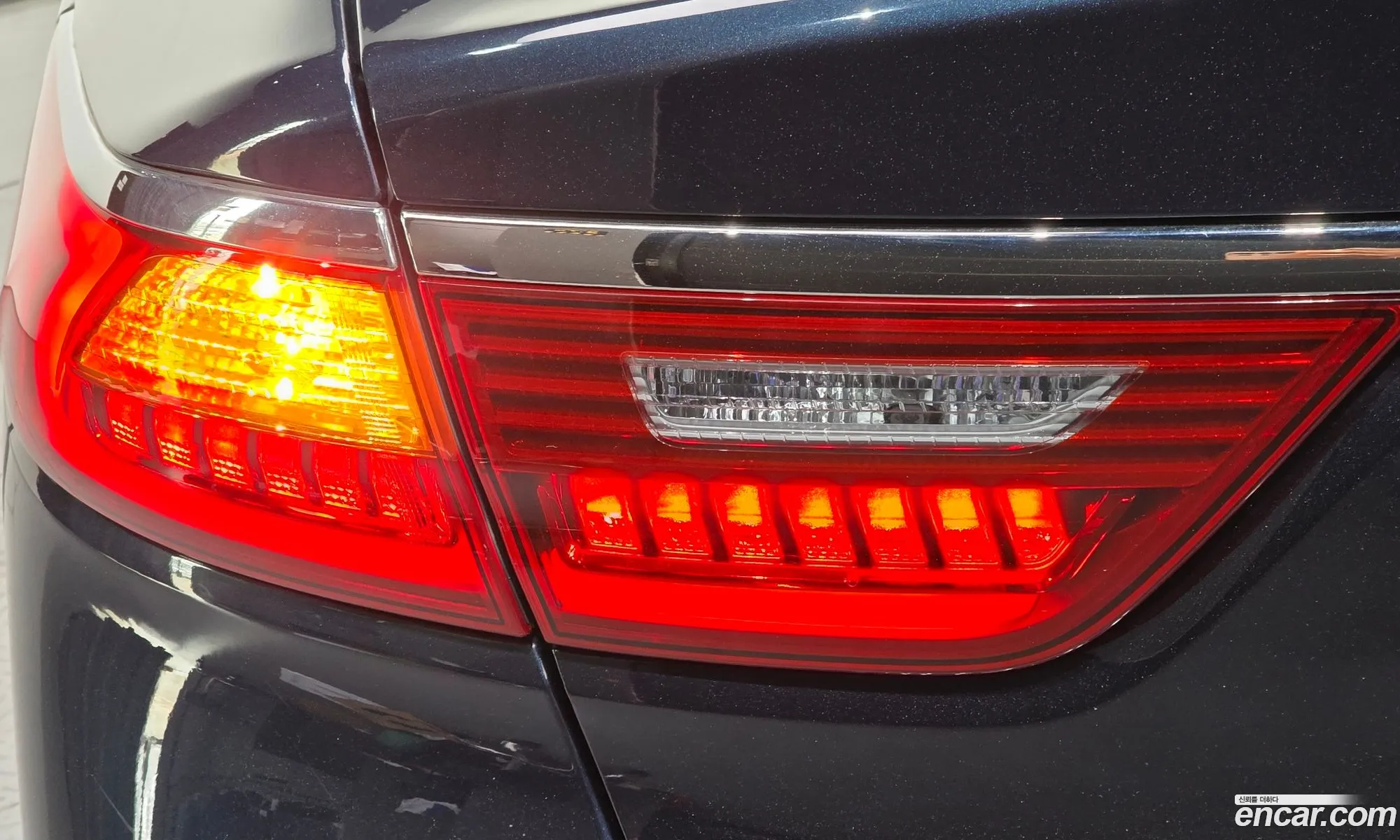 Kia K7 2017 — 29