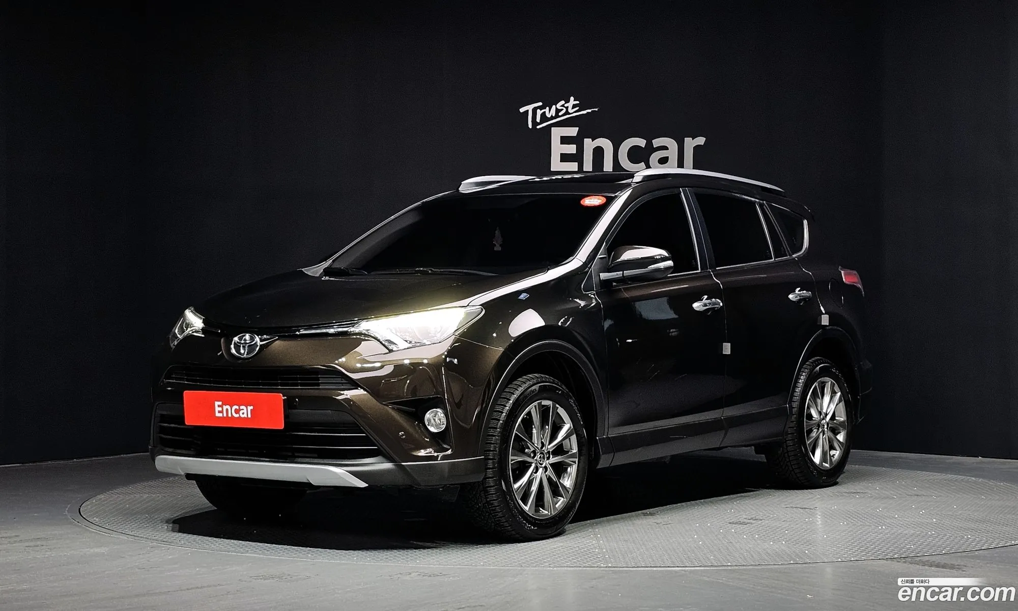 Toyota RAV4 2016 — 14