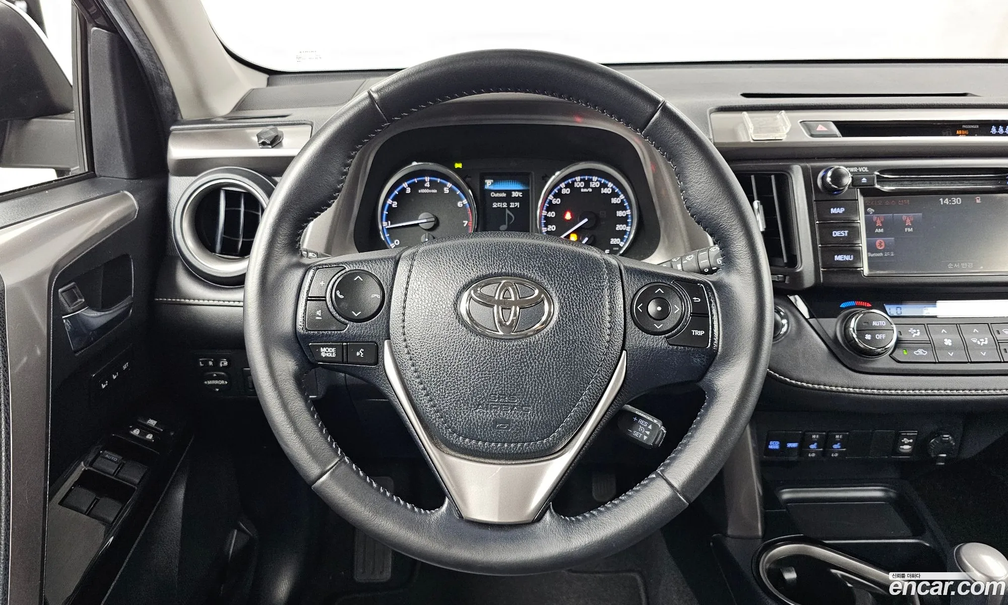 Toyota RAV4 2016 — 9