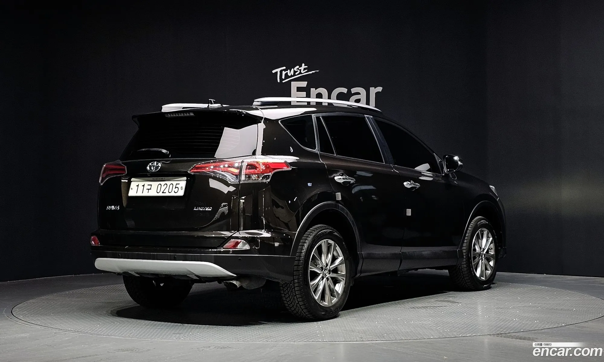 Toyota RAV4 2016 — 3