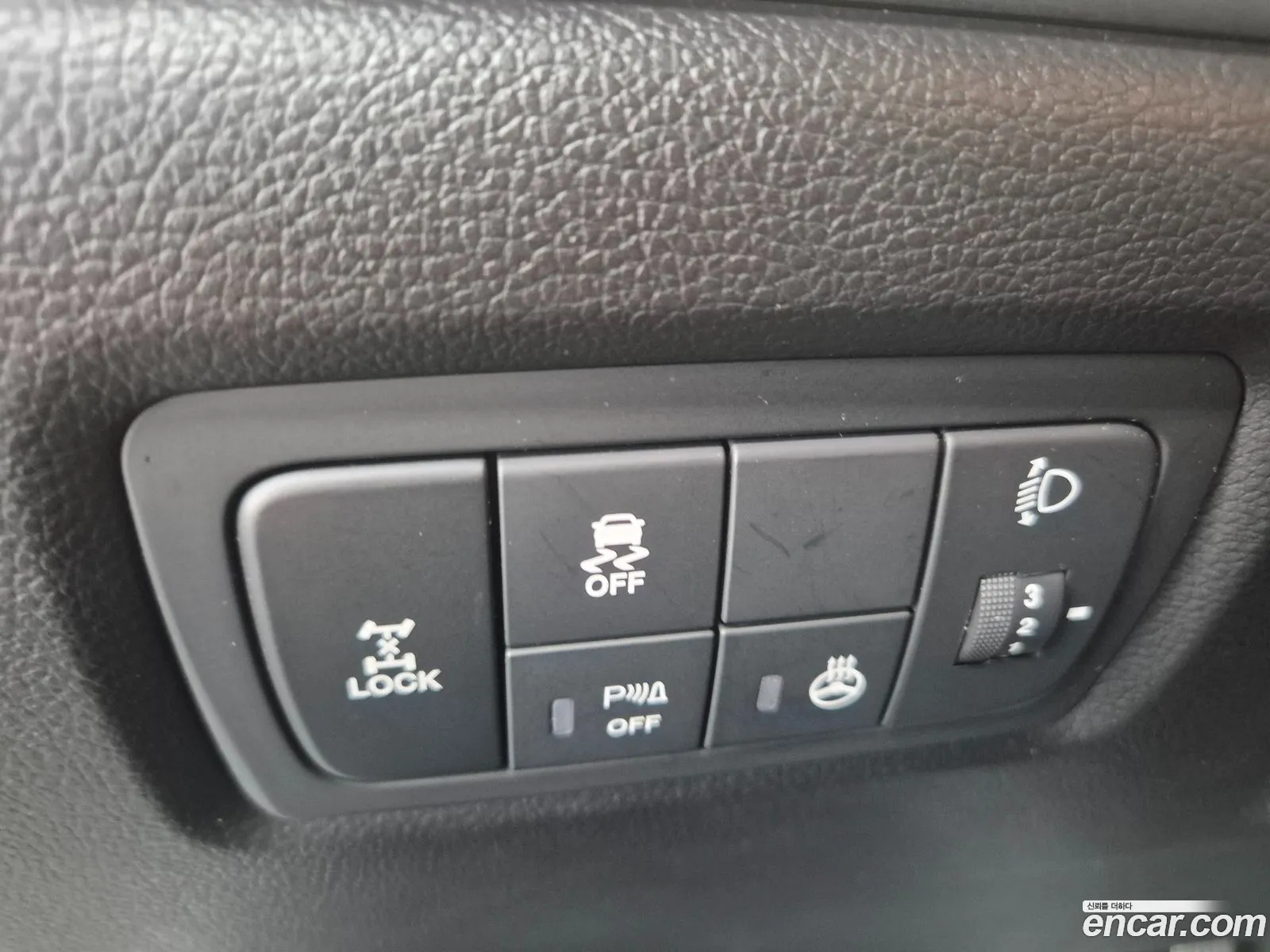 KG Mobility (SsangYong) Style Korando C 2018 — 10
