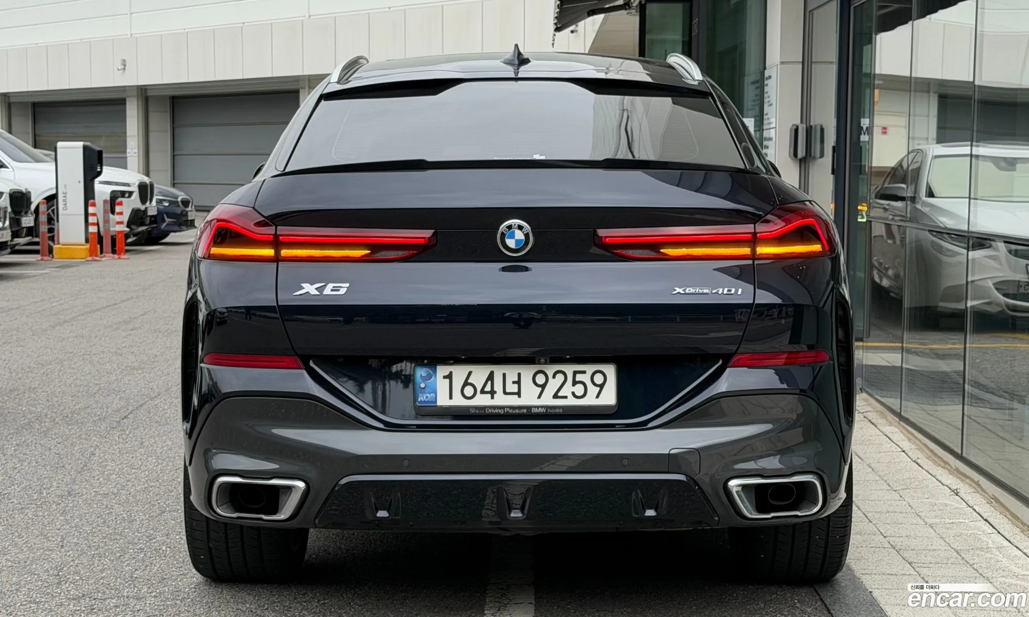 BMW X6 2021 — 16