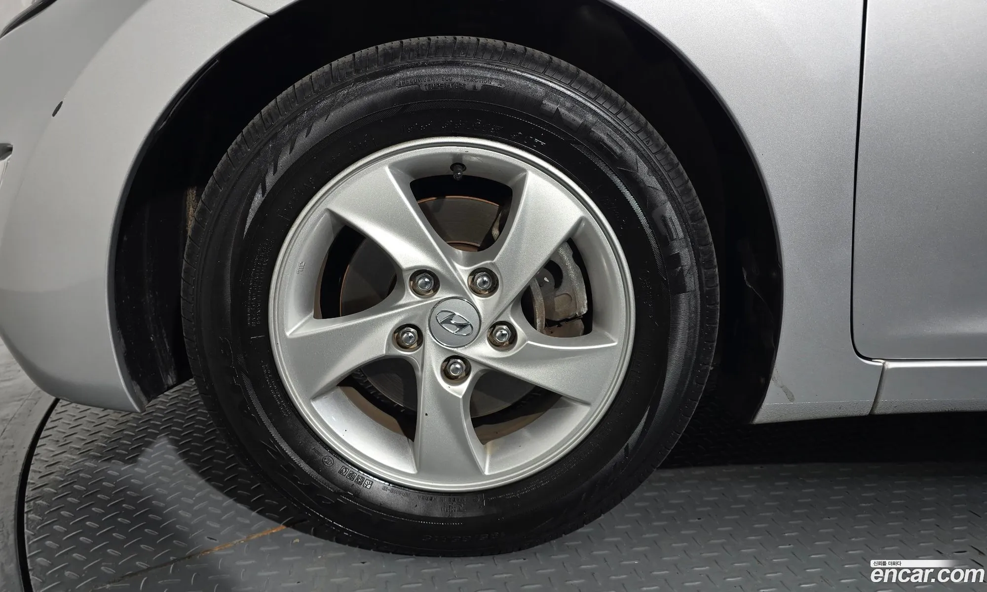Hyundai Elantra MD 2012 — 13