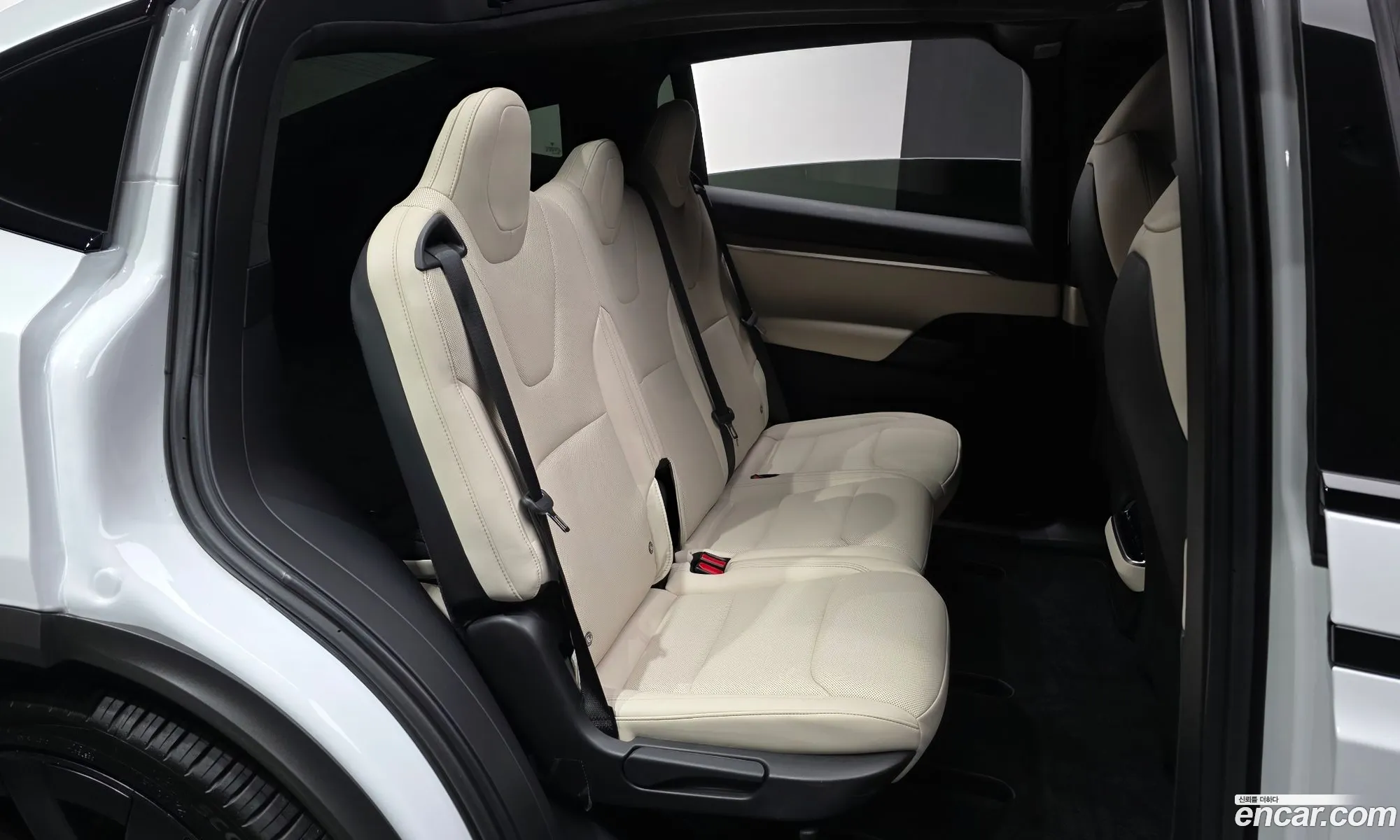 Tesla Model X 2023 7SAXCAE53PF419538 — 29