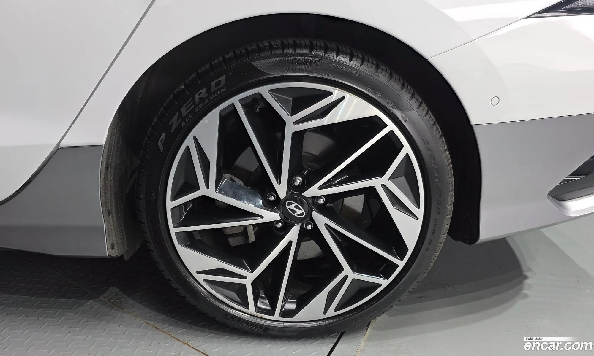 Hyundai Ioniq 6 2022 — 32
